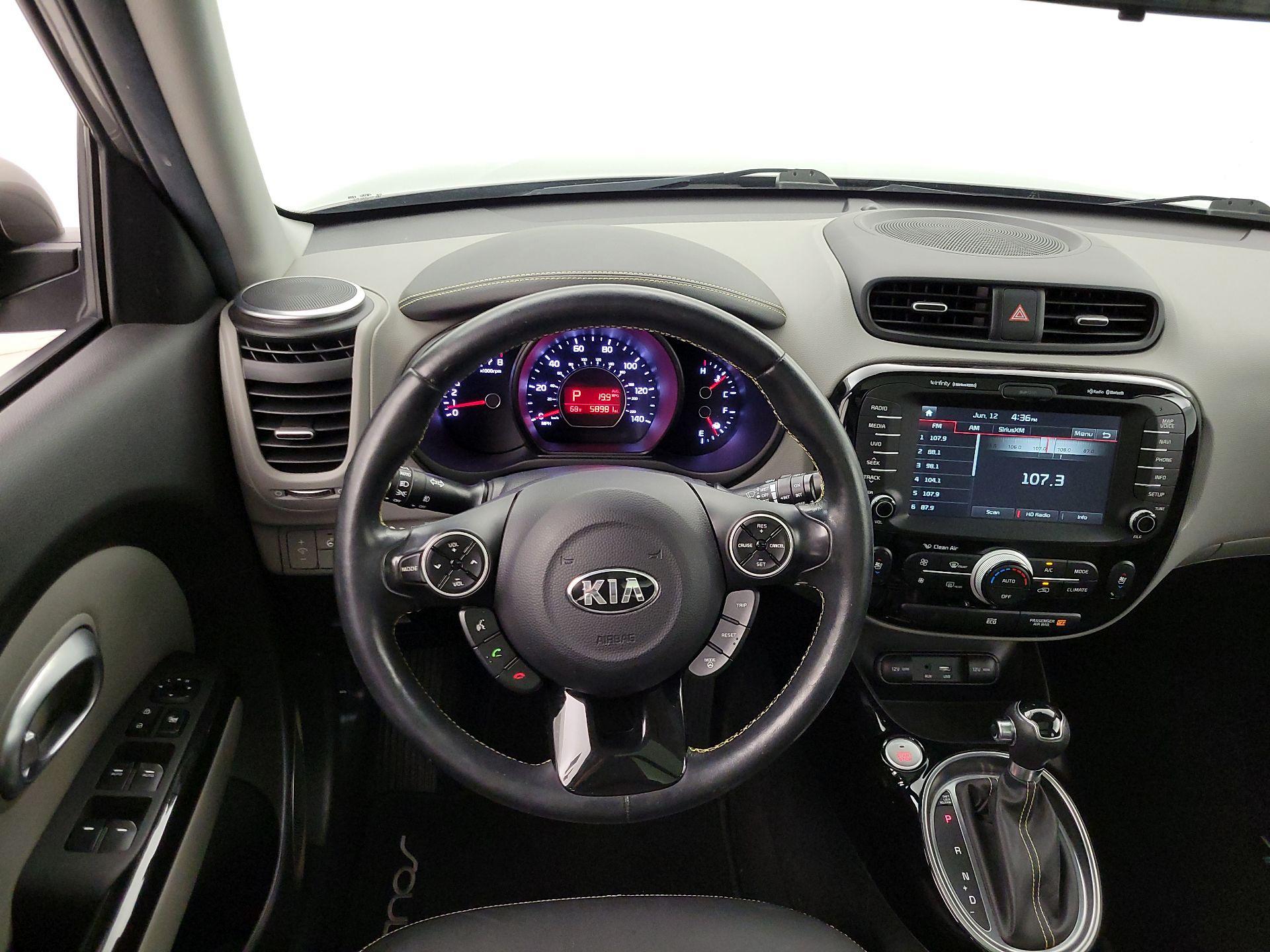 Thumbnail: 2016 Kia Soul - 10