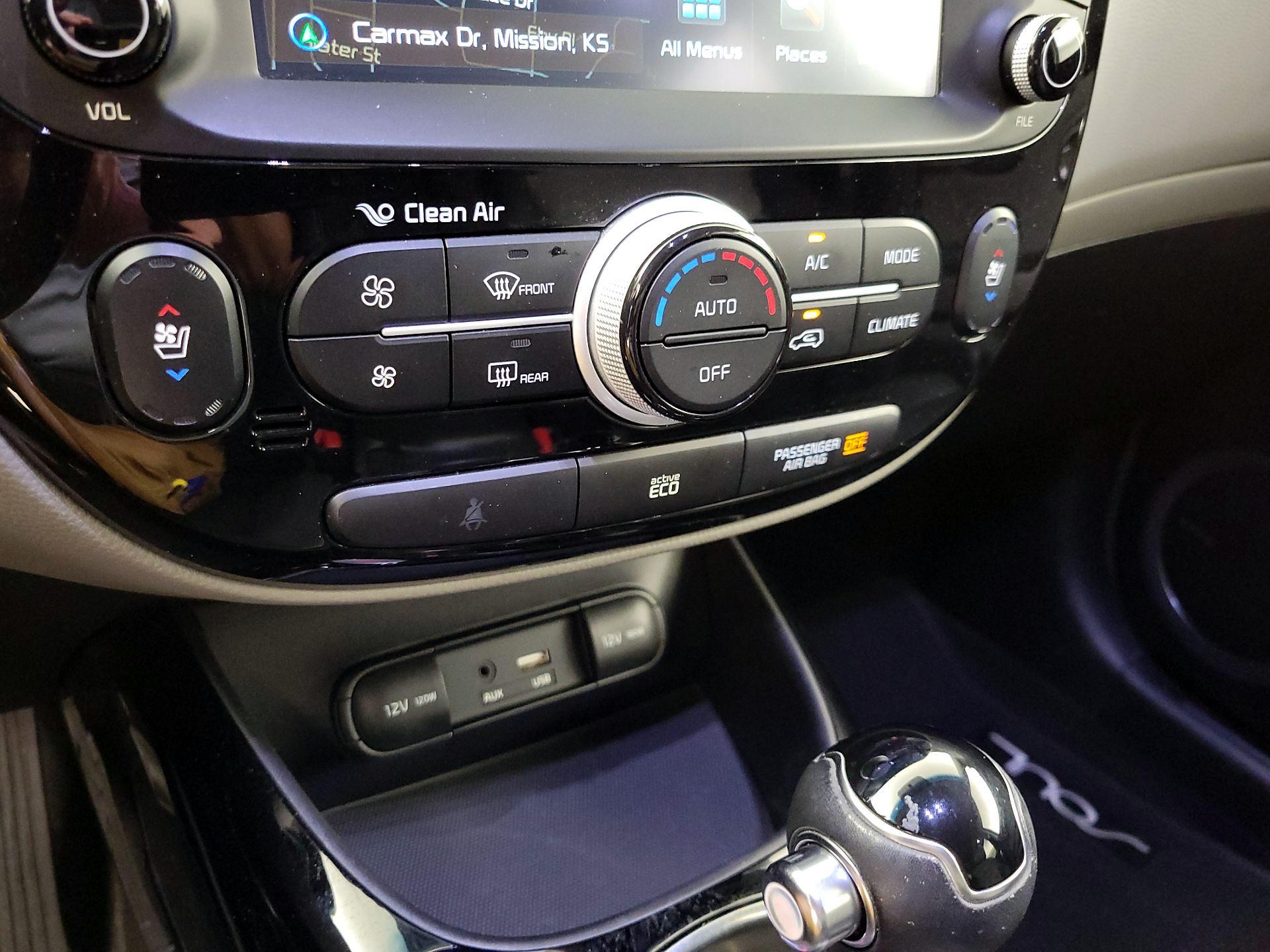 Thumbnail: 2016 Kia Soul - 16