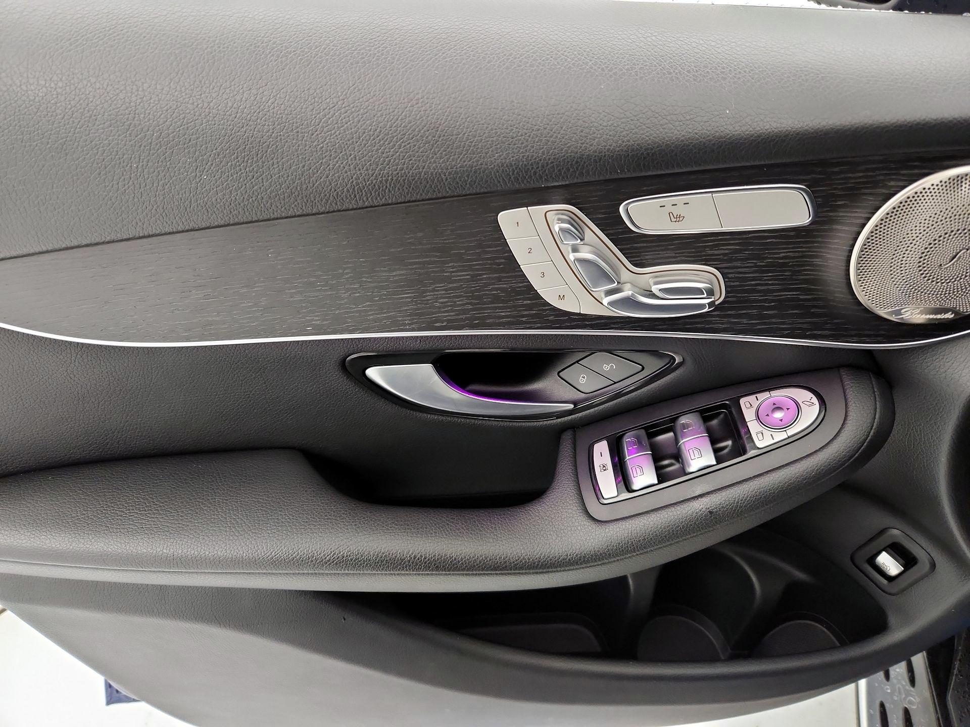 Thumbnail: 2021 Mercedes-Benz GLC - 12
