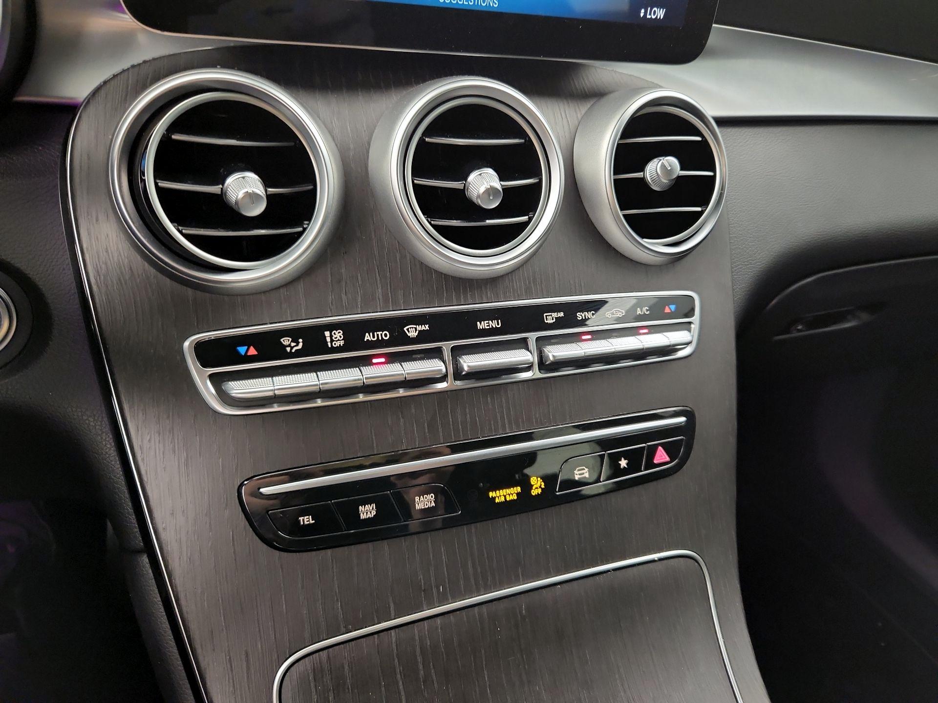 Thumbnail: 2021 Mercedes-Benz GLC - 17
