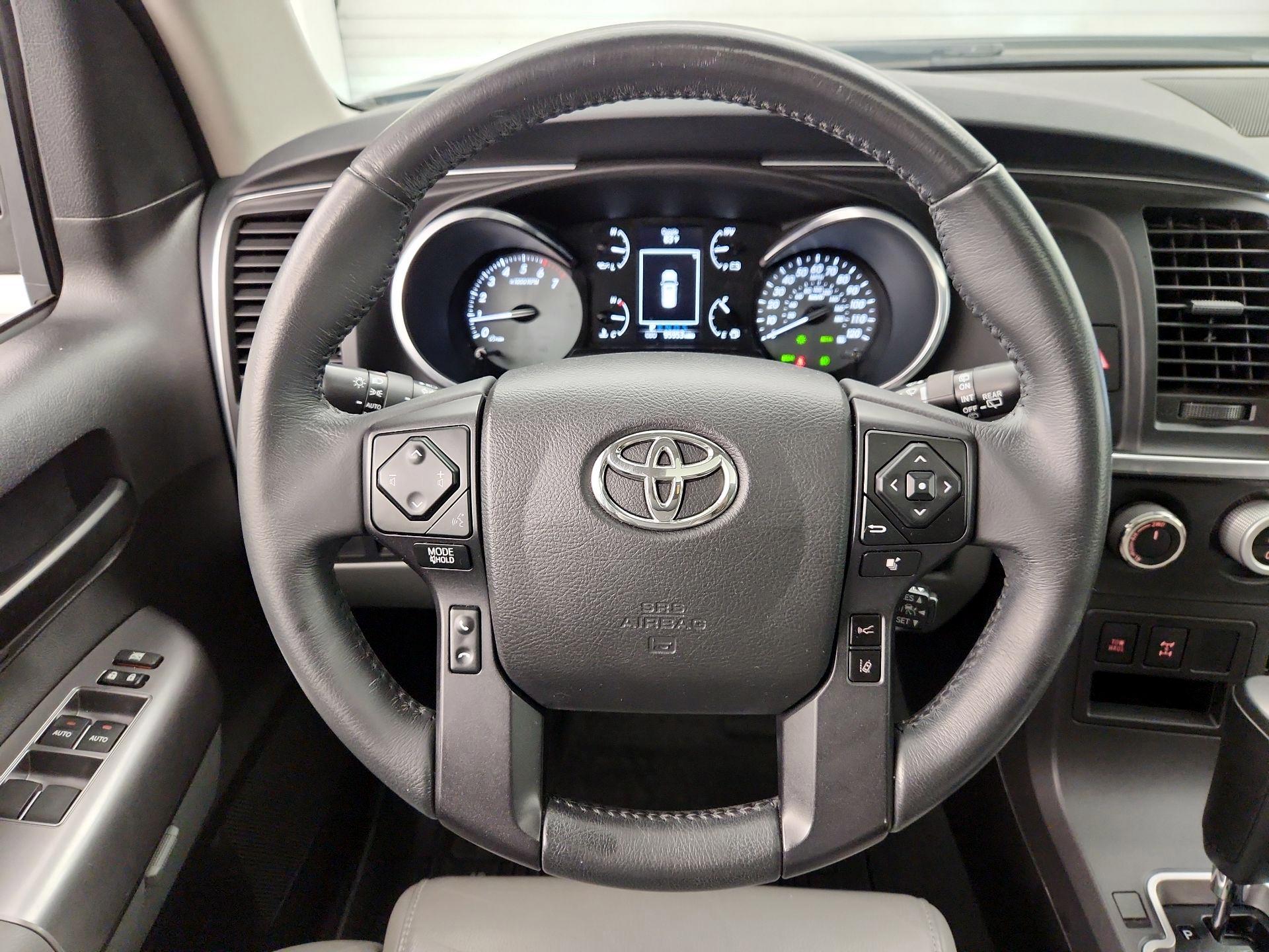 Thumbnail: 2021 Toyota Sequoia - 10