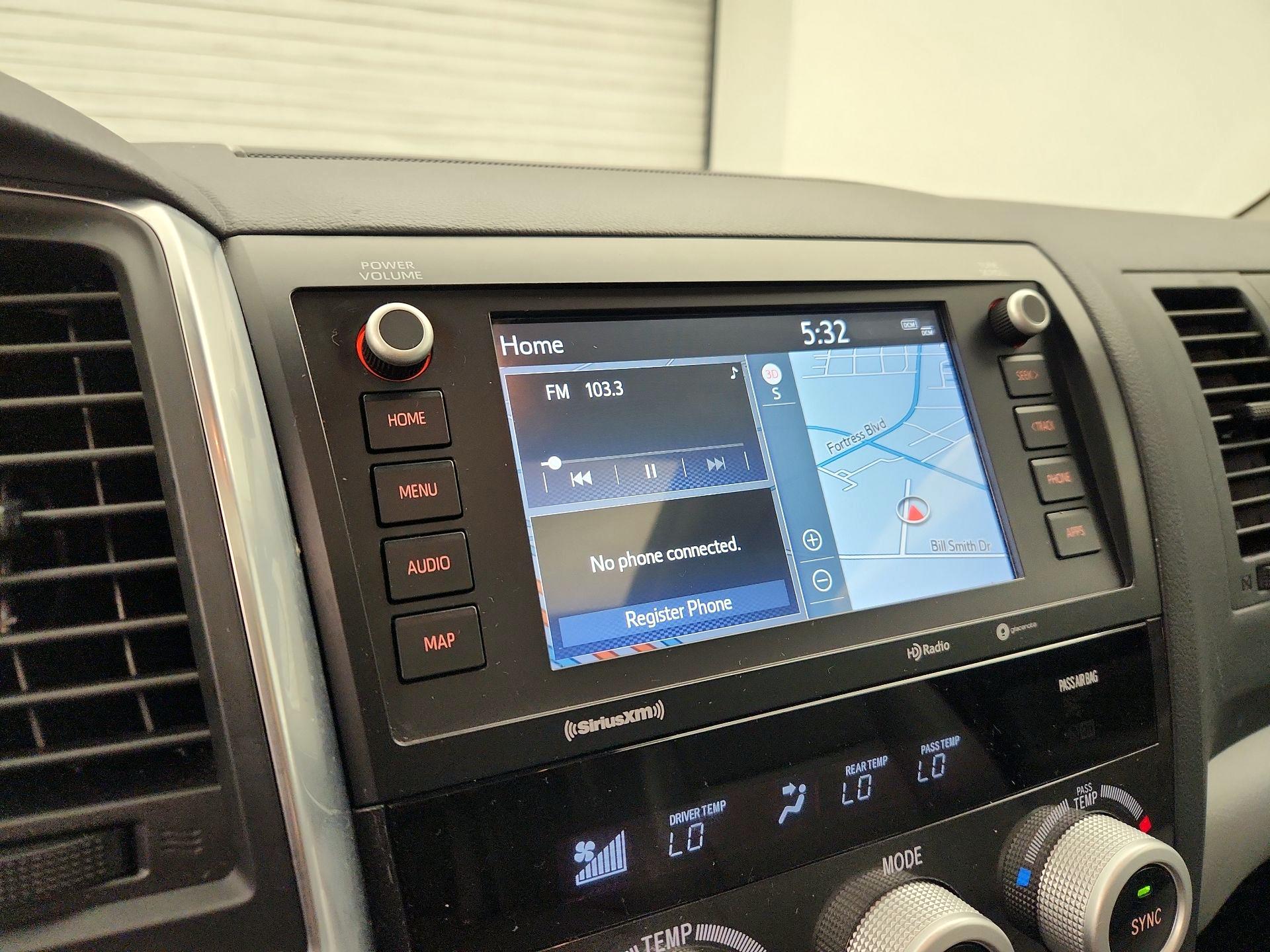 Thumbnail: 2021 Toyota Sequoia - 16