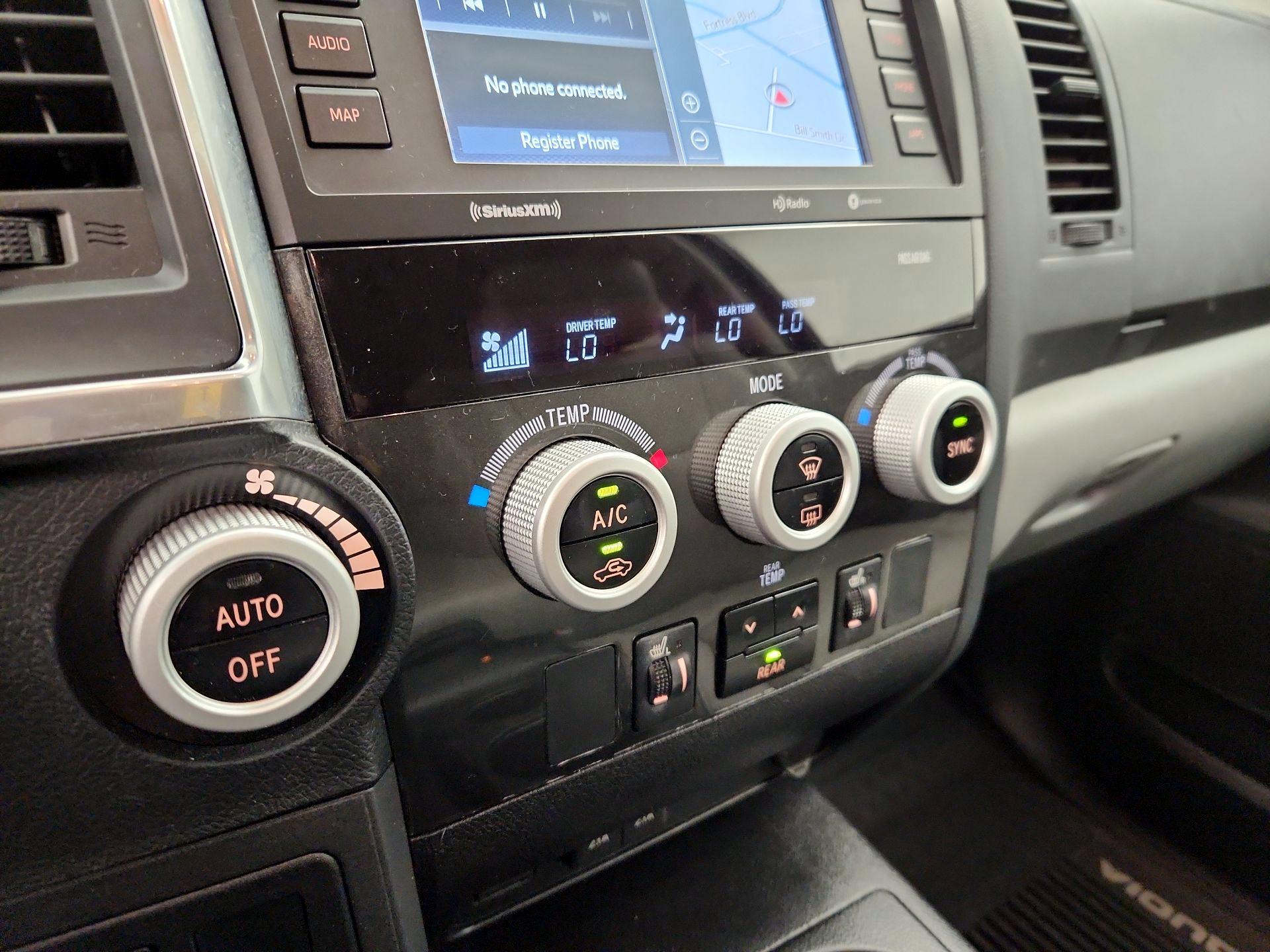 Thumbnail: 2021 Toyota Sequoia - 17