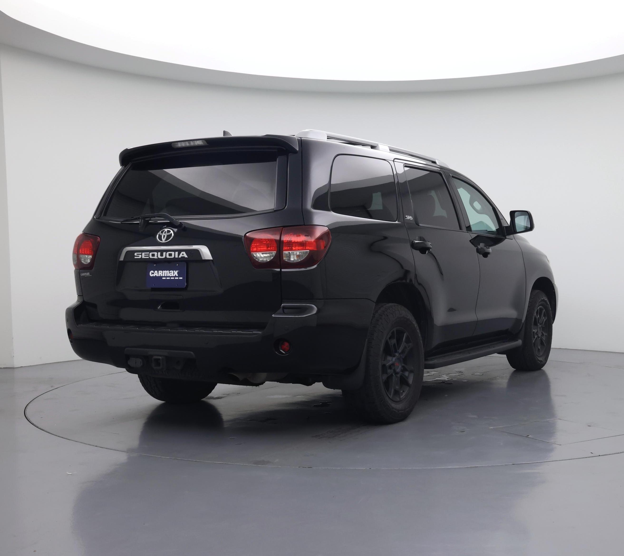 Thumbnail: 2021 Toyota Sequoia - 8