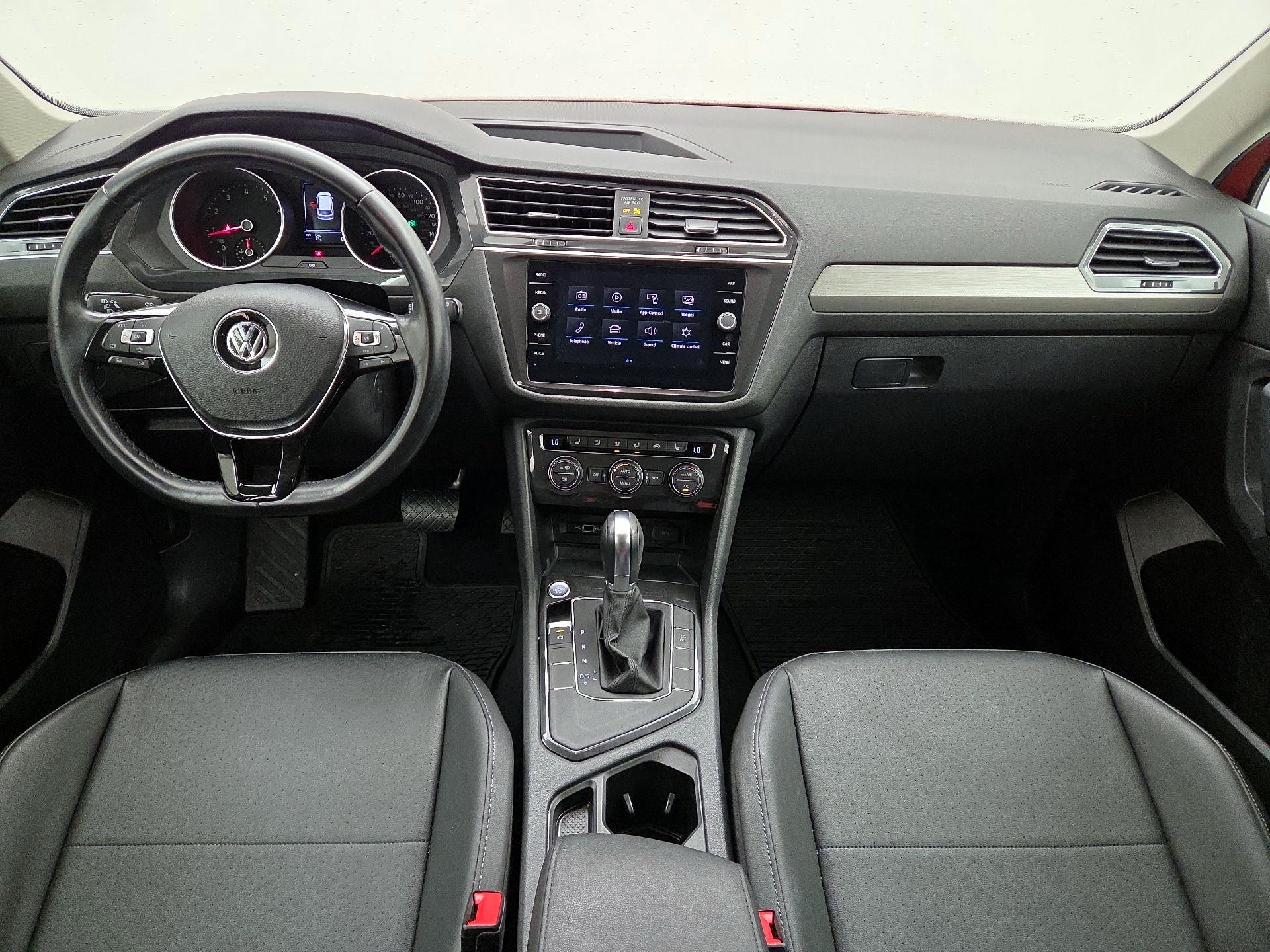 Thumbnail: 2019 Volkswagen Tiguan - 9