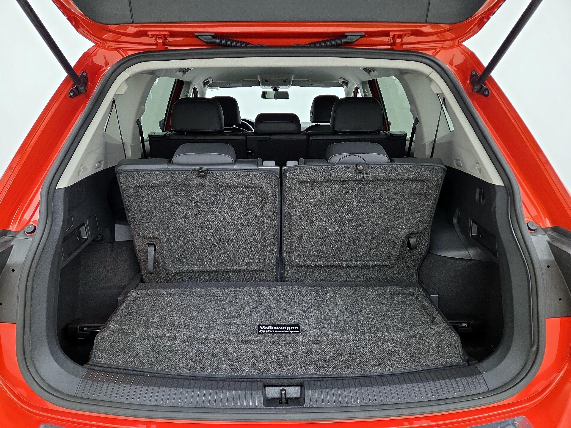 Thumbnail: 2019 Volkswagen Tiguan - 20