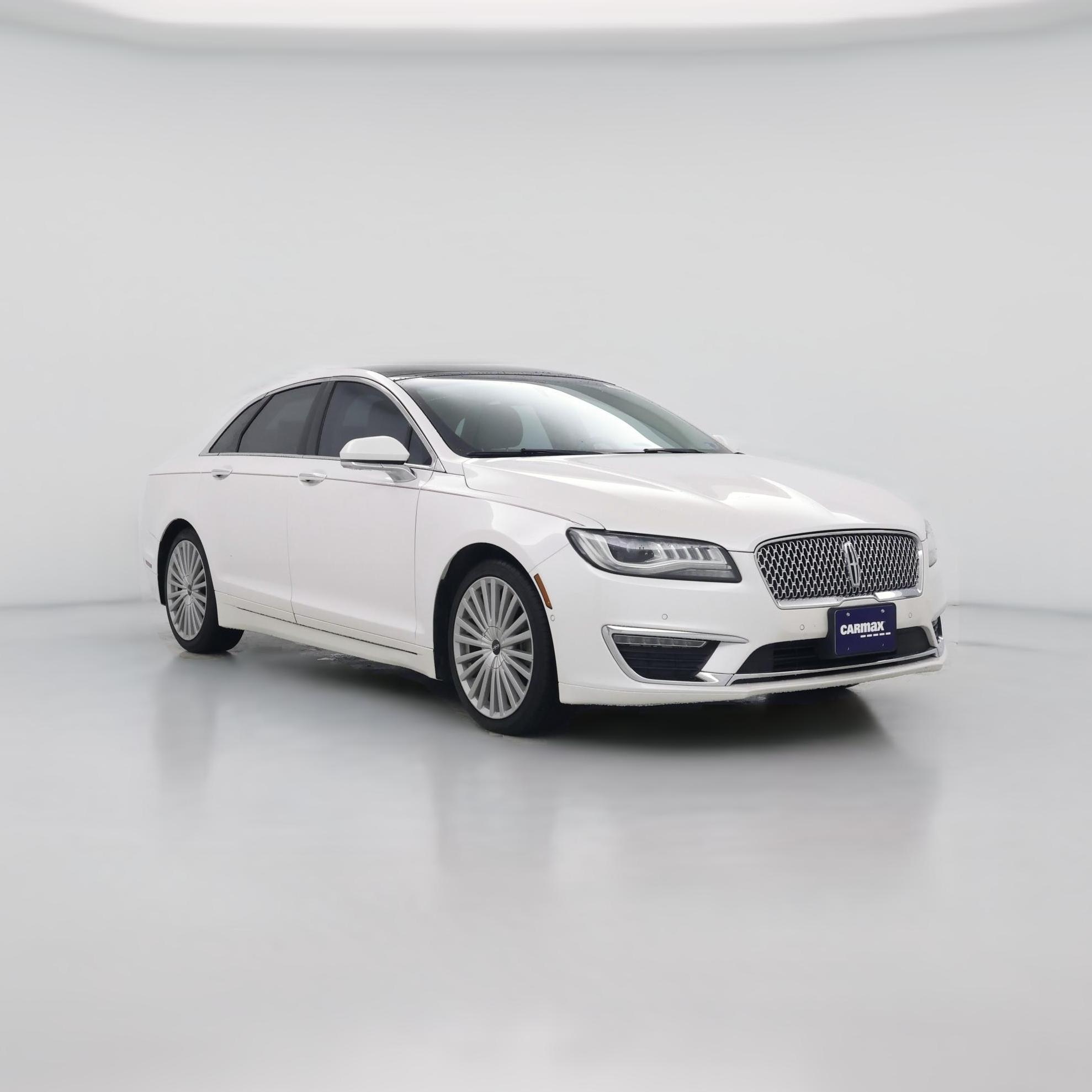 Thumbnail: 2017 Lincoln MKZ - 1