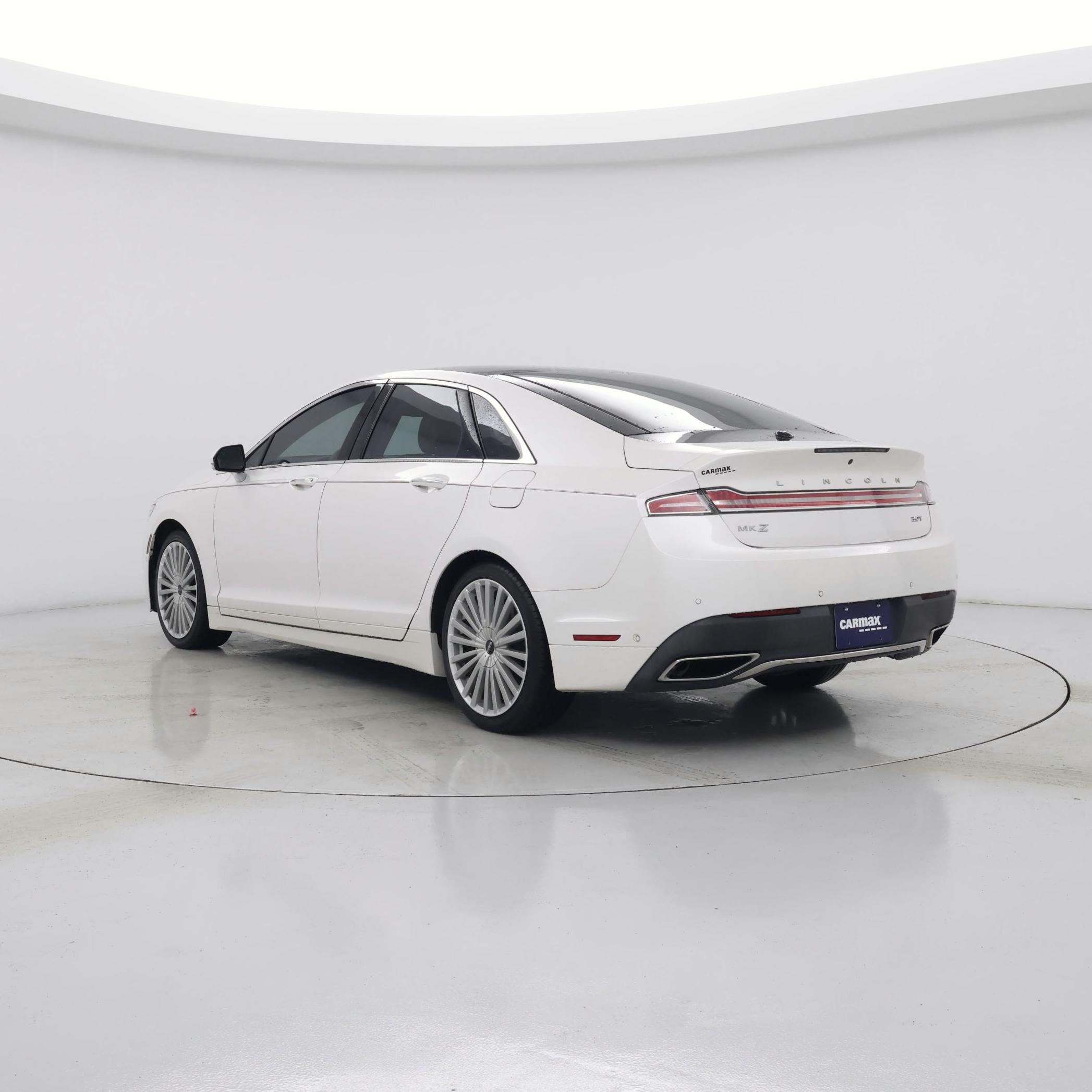 Thumbnail: 2017 Lincoln MKZ - 2