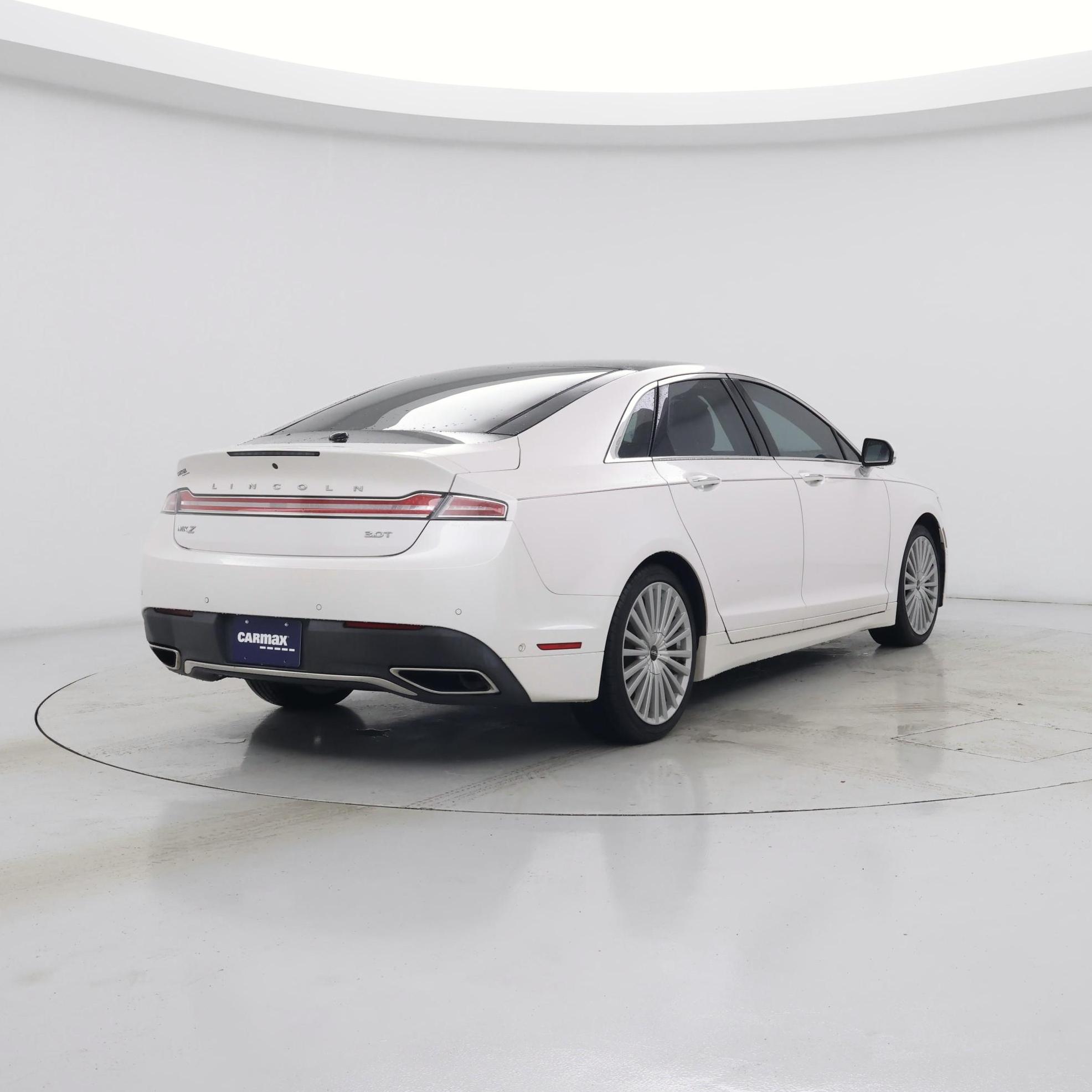 Thumbnail: 2017 Lincoln MKZ - 8