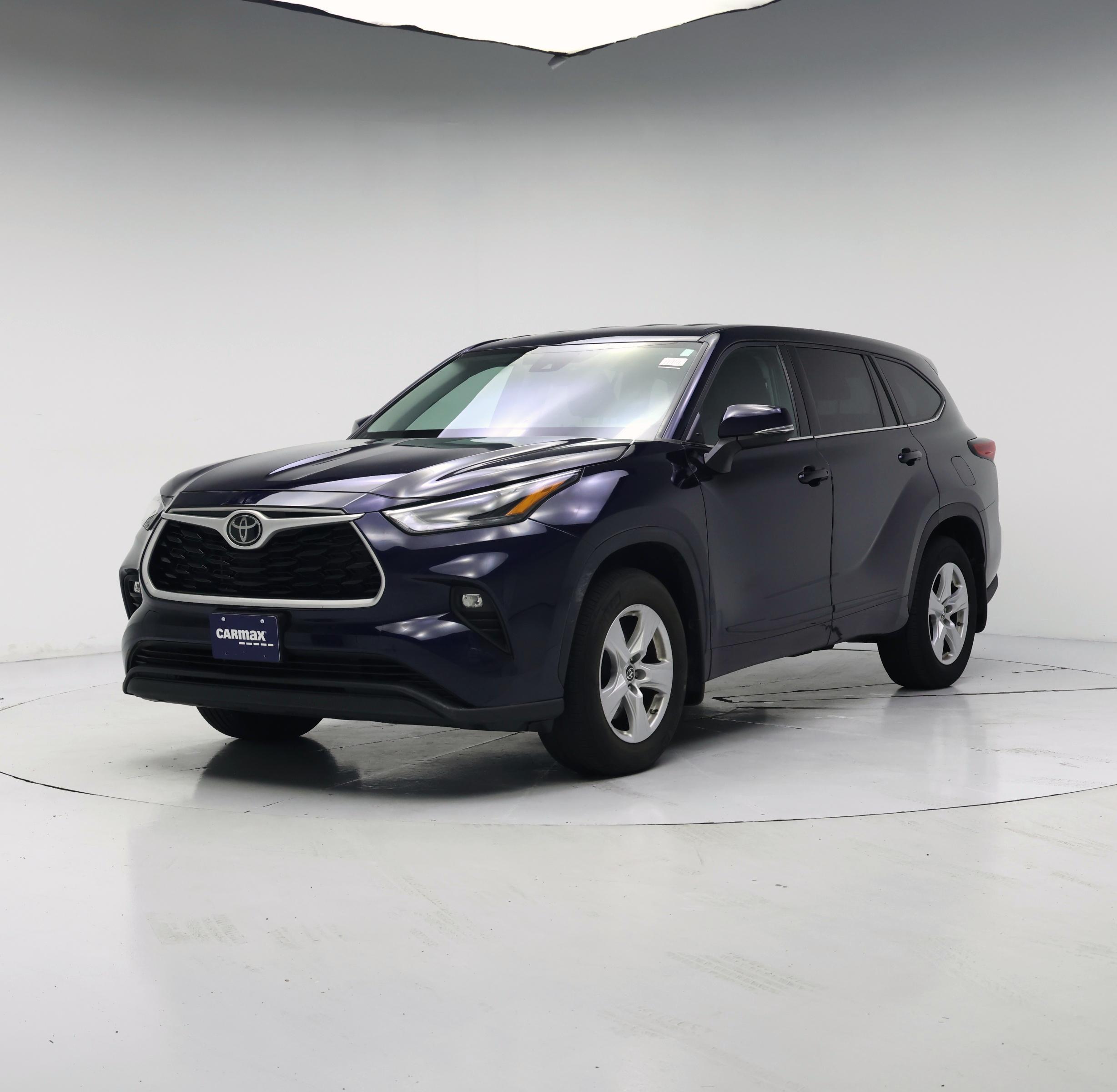 Thumbnail: 2022 Toyota Highlander - 4