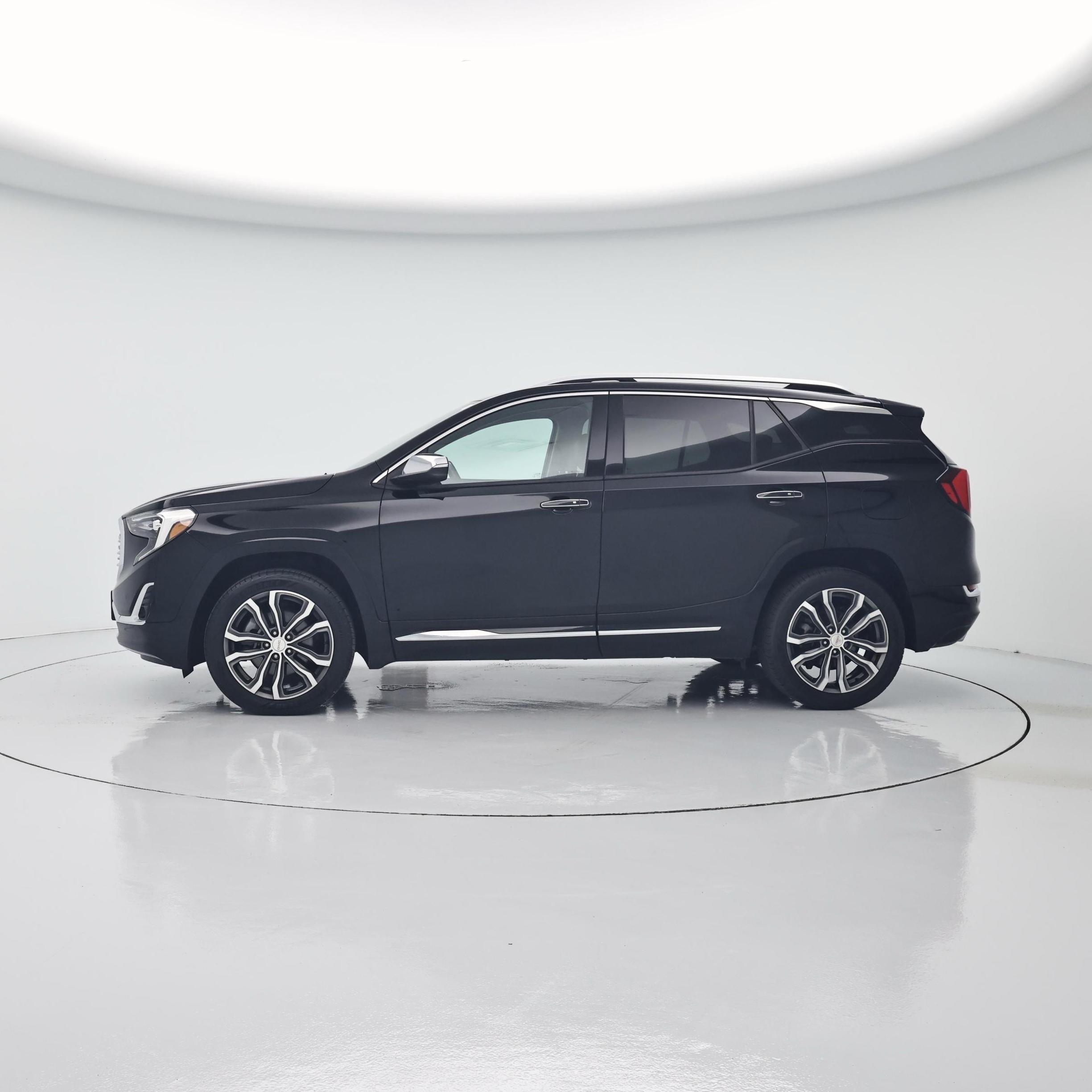 Thumbnail: 2020 GMC Terrain - 3
