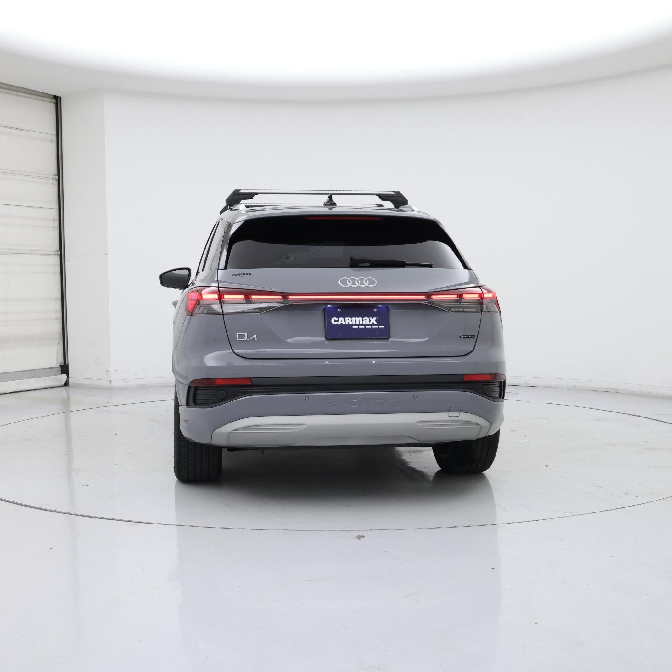 Thumbnail: 2022 Audi Q4 e-tron - 6