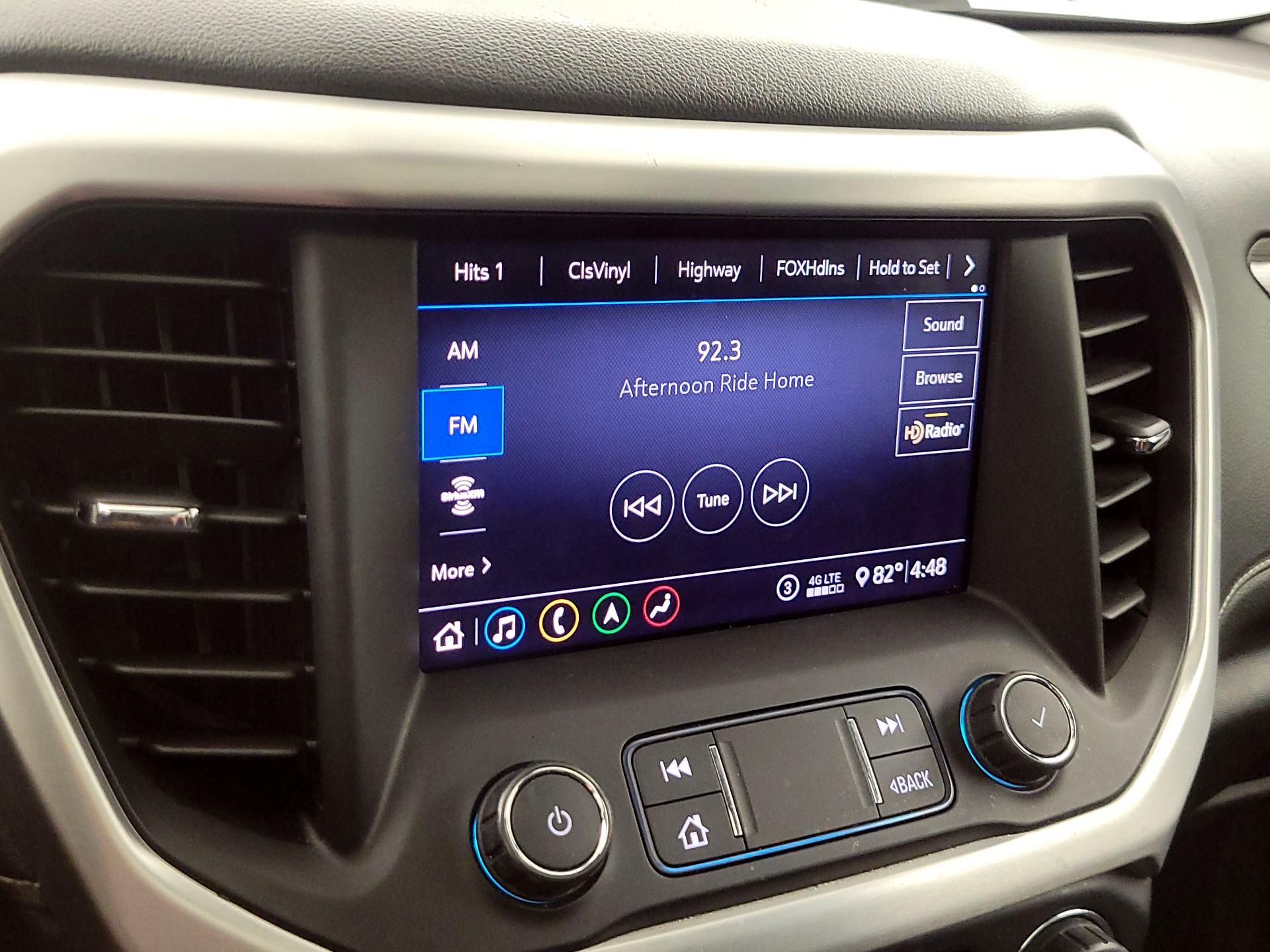 Thumbnail: 2020 GMC Acadia - 16