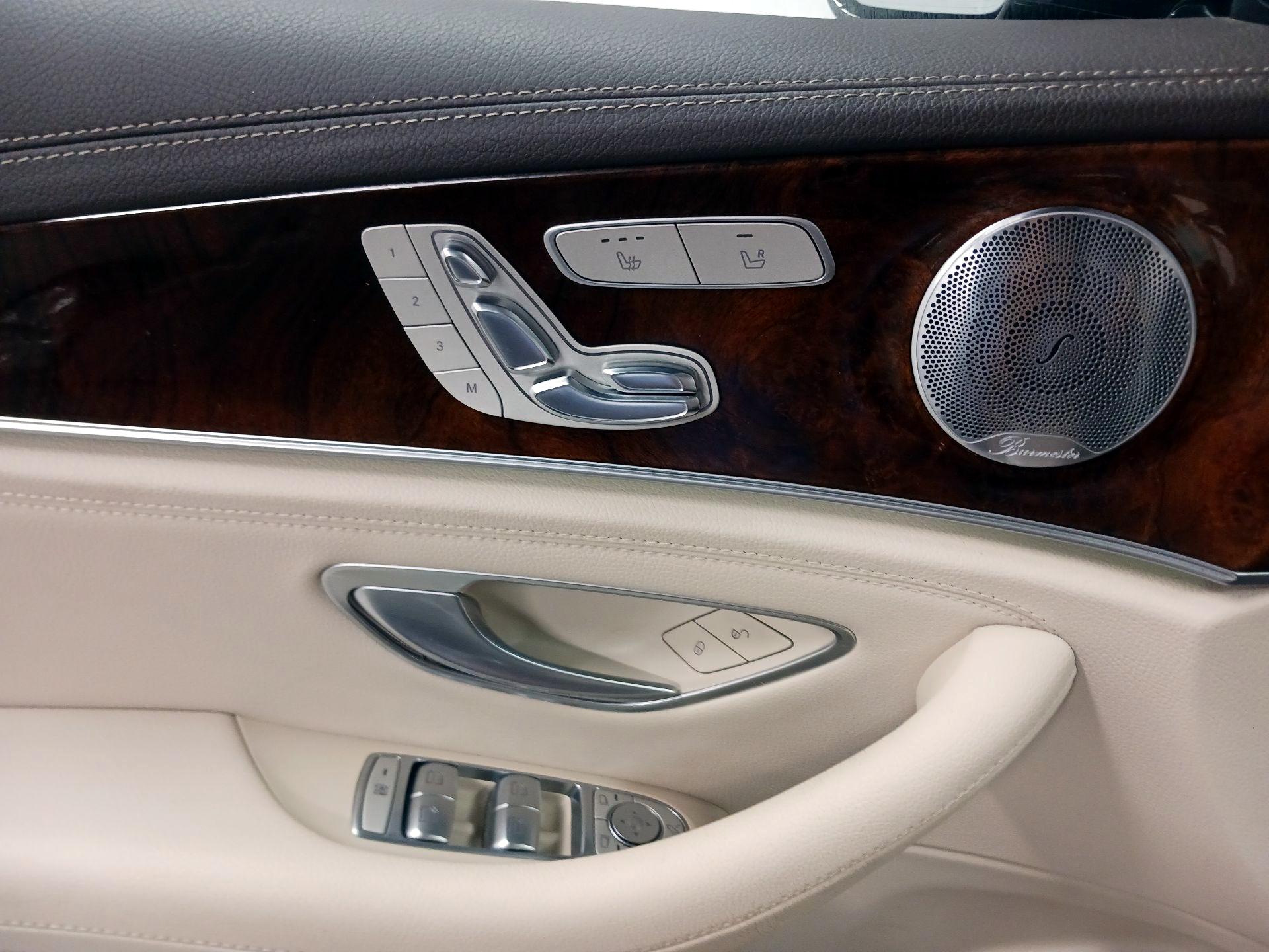 Thumbnail: 2018 Mercedes-Benz E-Class - 10