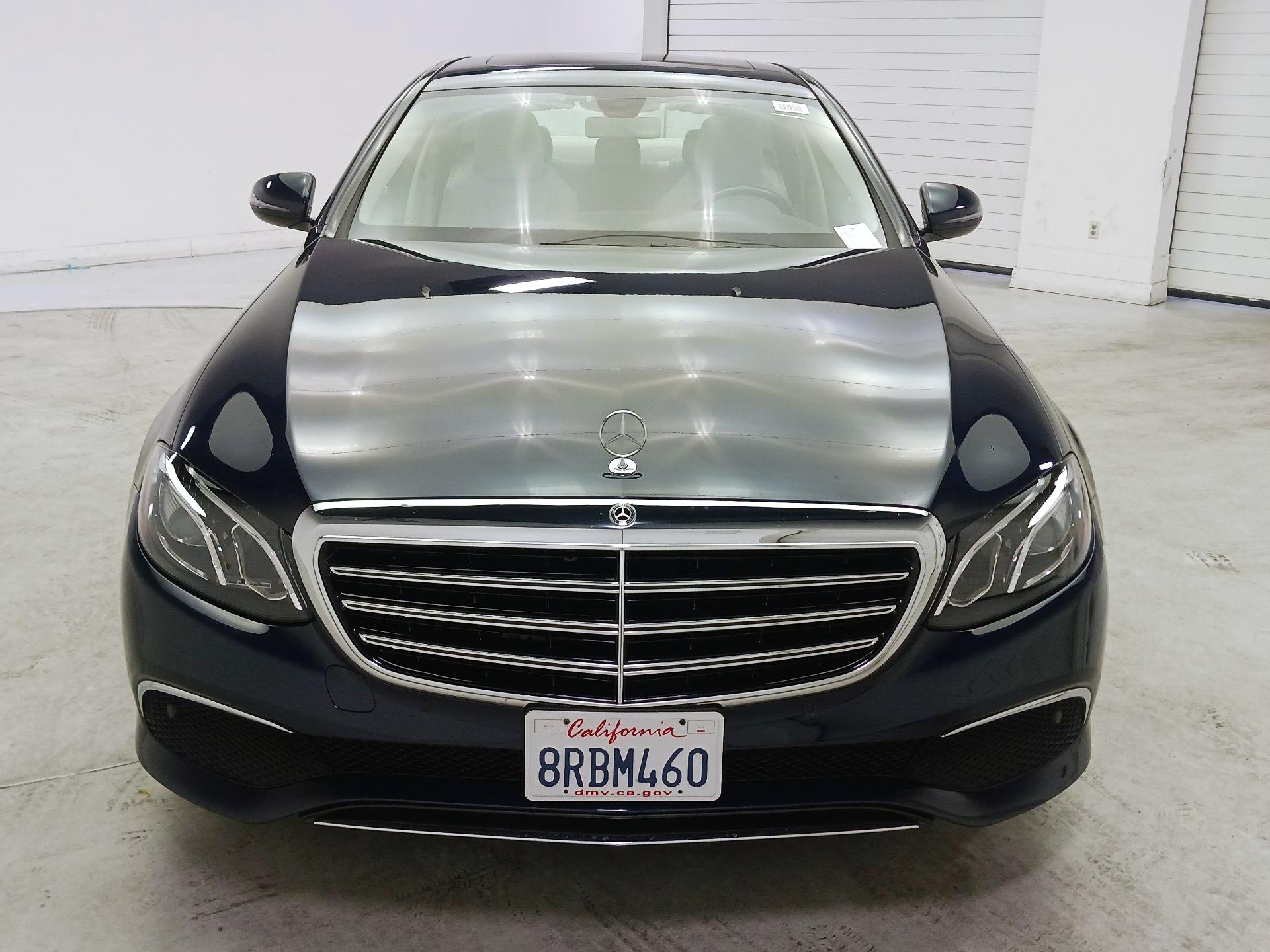 Thumbnail: 2018 Mercedes-Benz E-Class - 2
