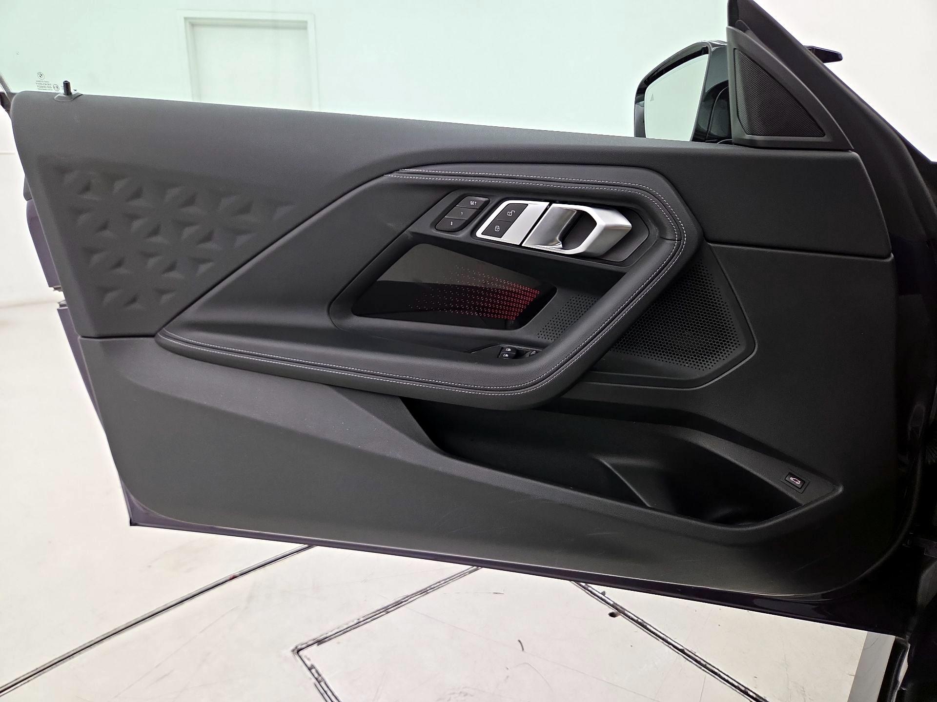 Thumbnail: 2023 BMW 2 Series - 12