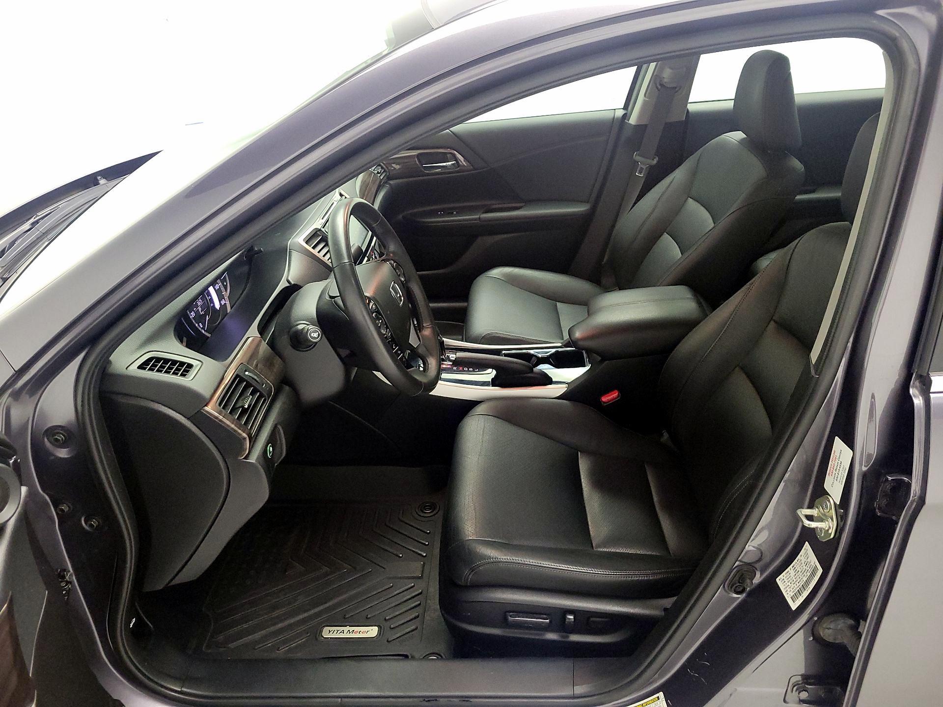 Thumbnail: 2017 Honda Accord - 11
