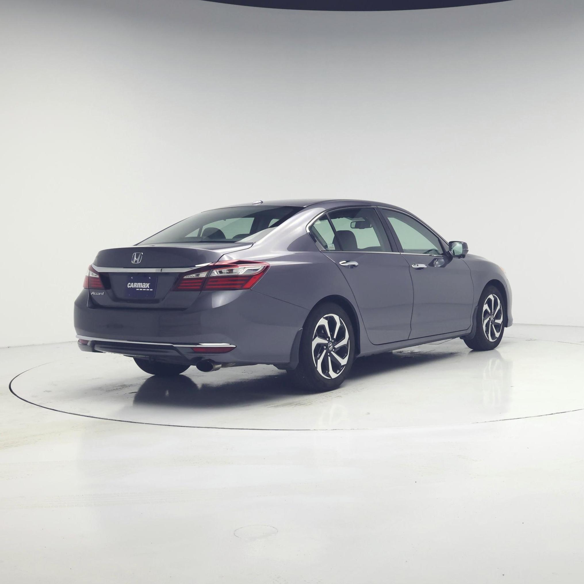 Thumbnail: 2017 Honda Accord - 8