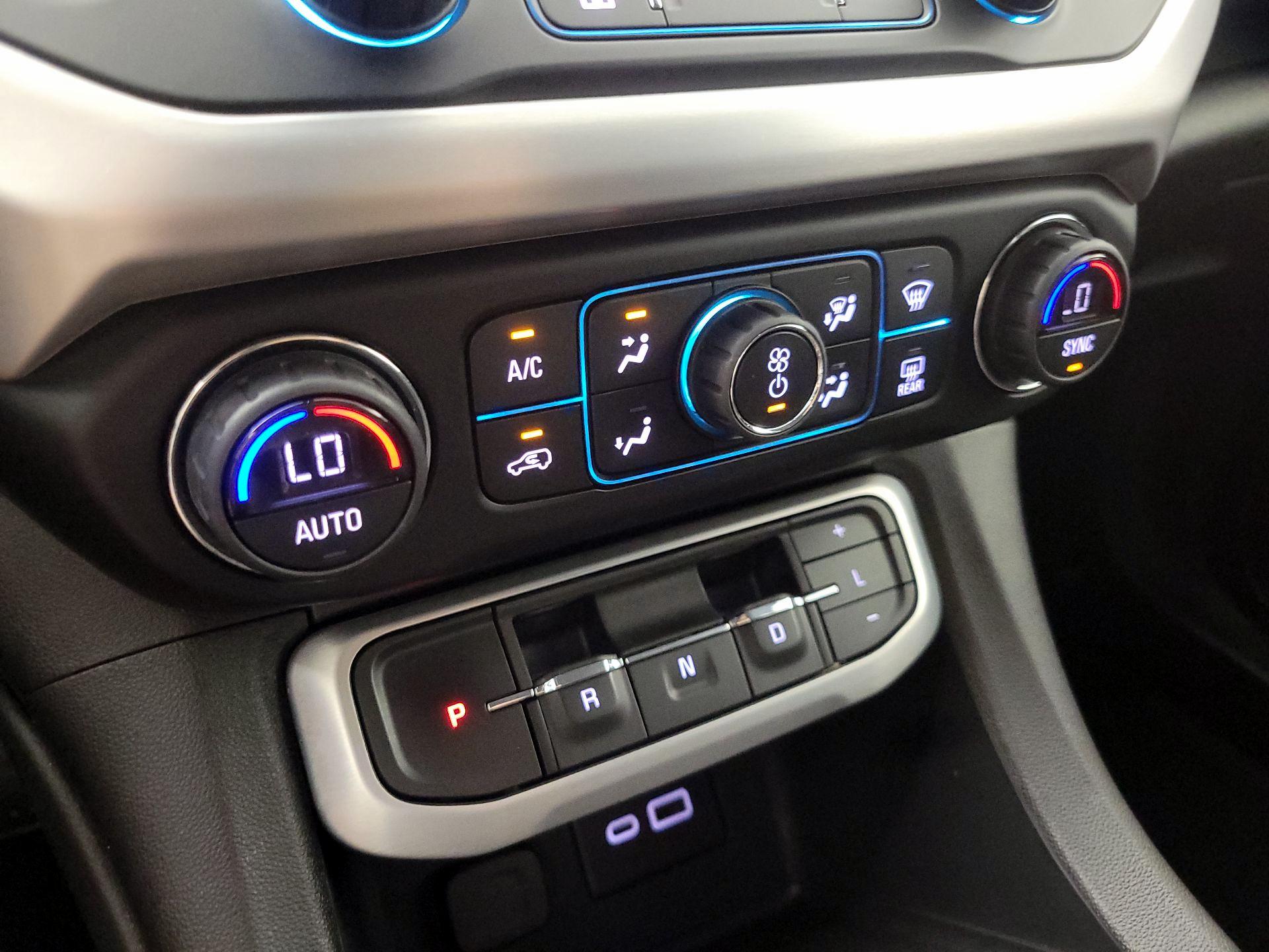 Thumbnail: 2021 GMC Acadia - 15