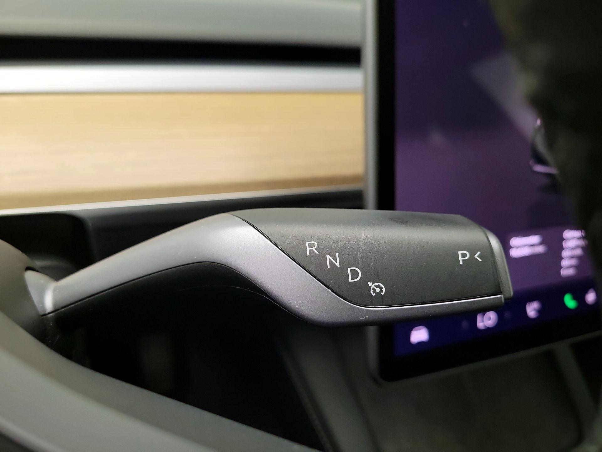 Thumbnail: 2023 Tesla Model 3 - 17