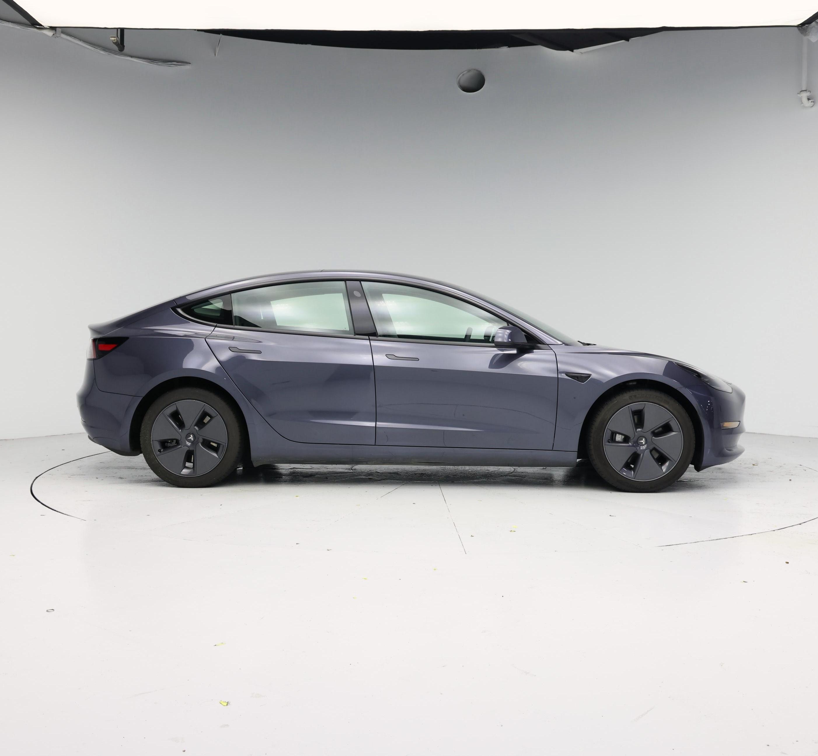 Thumbnail: 2023 Tesla Model 3 - 7