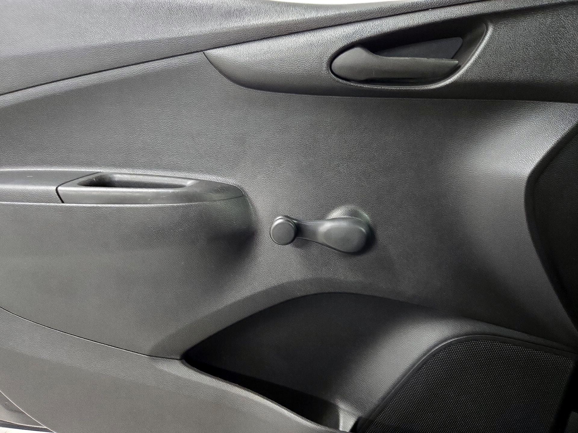 Thumbnail: 2017 Chevrolet Spark - 12