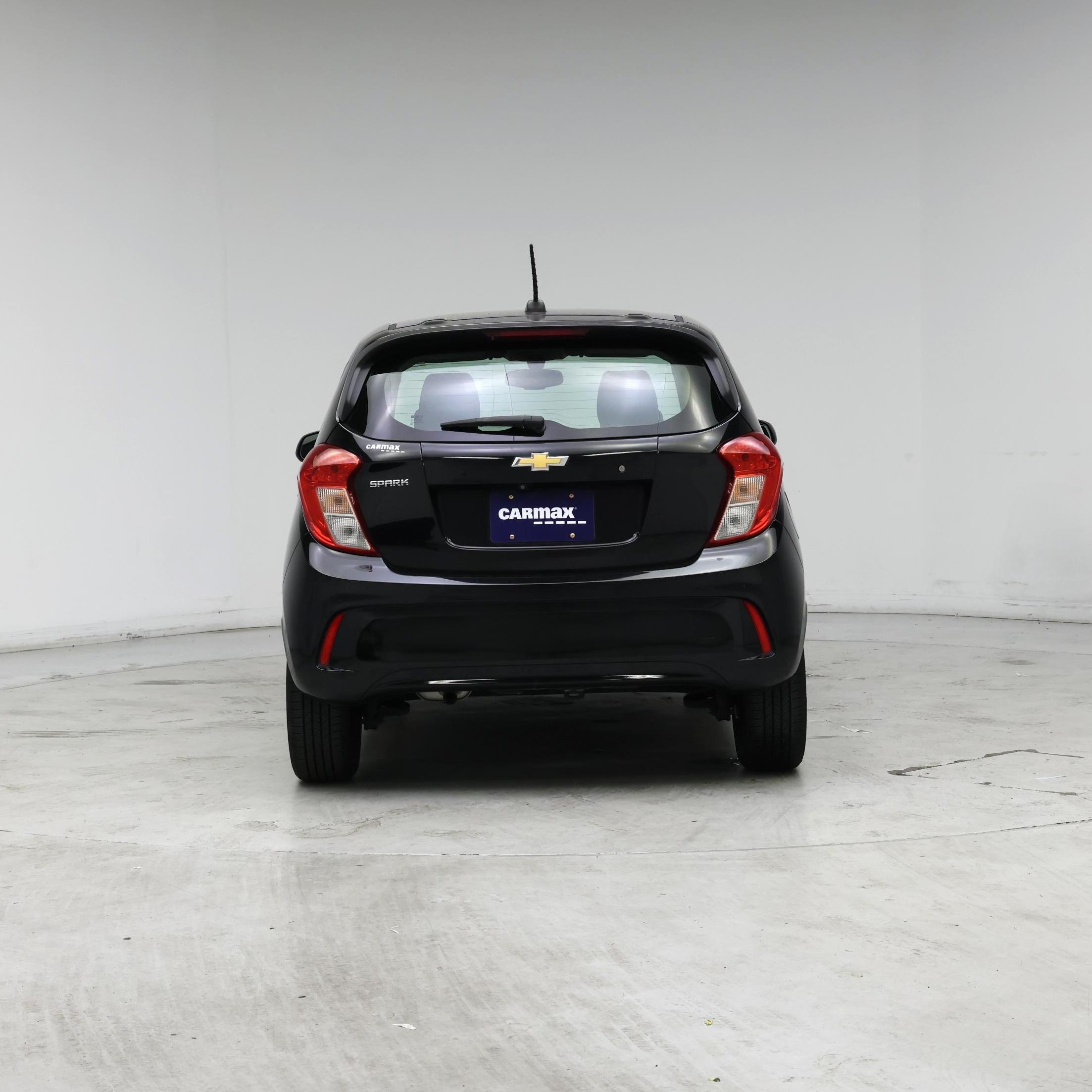 Thumbnail: 2017 Chevrolet Spark - 6