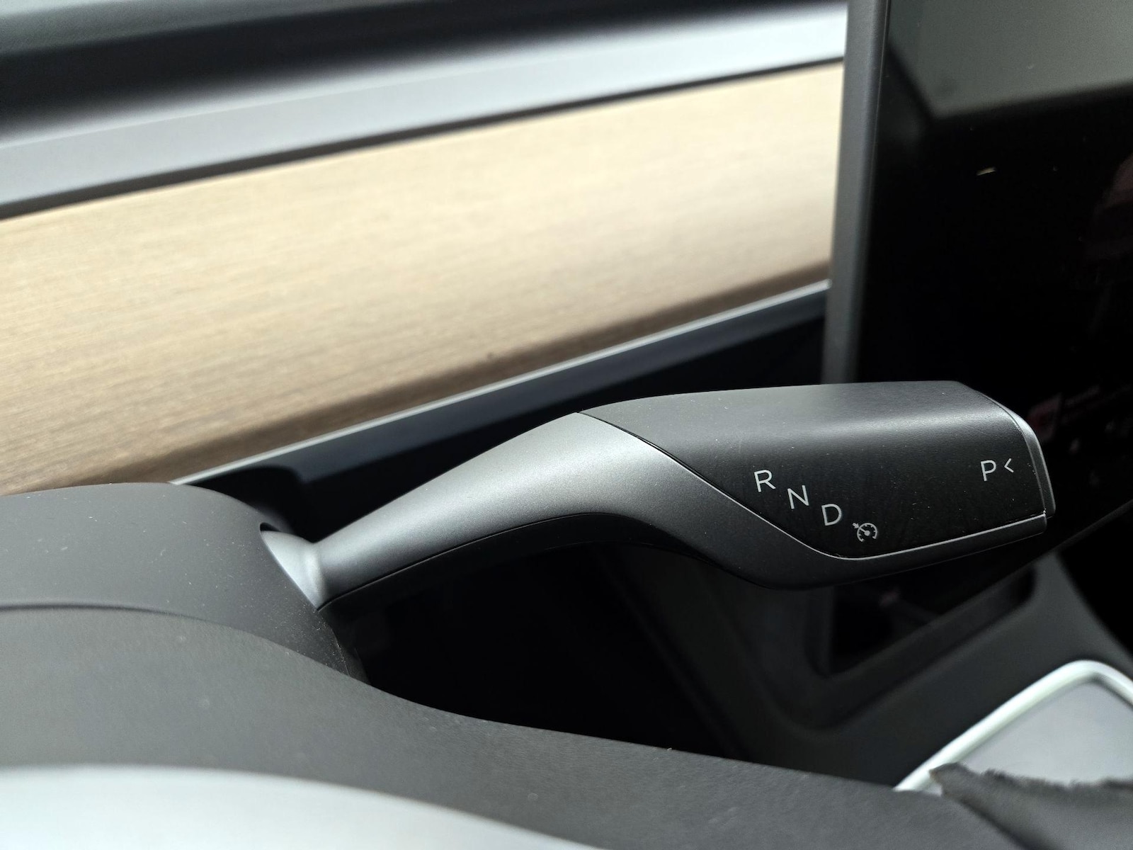 2023 Tesla Model Y Long Range - Photo 18