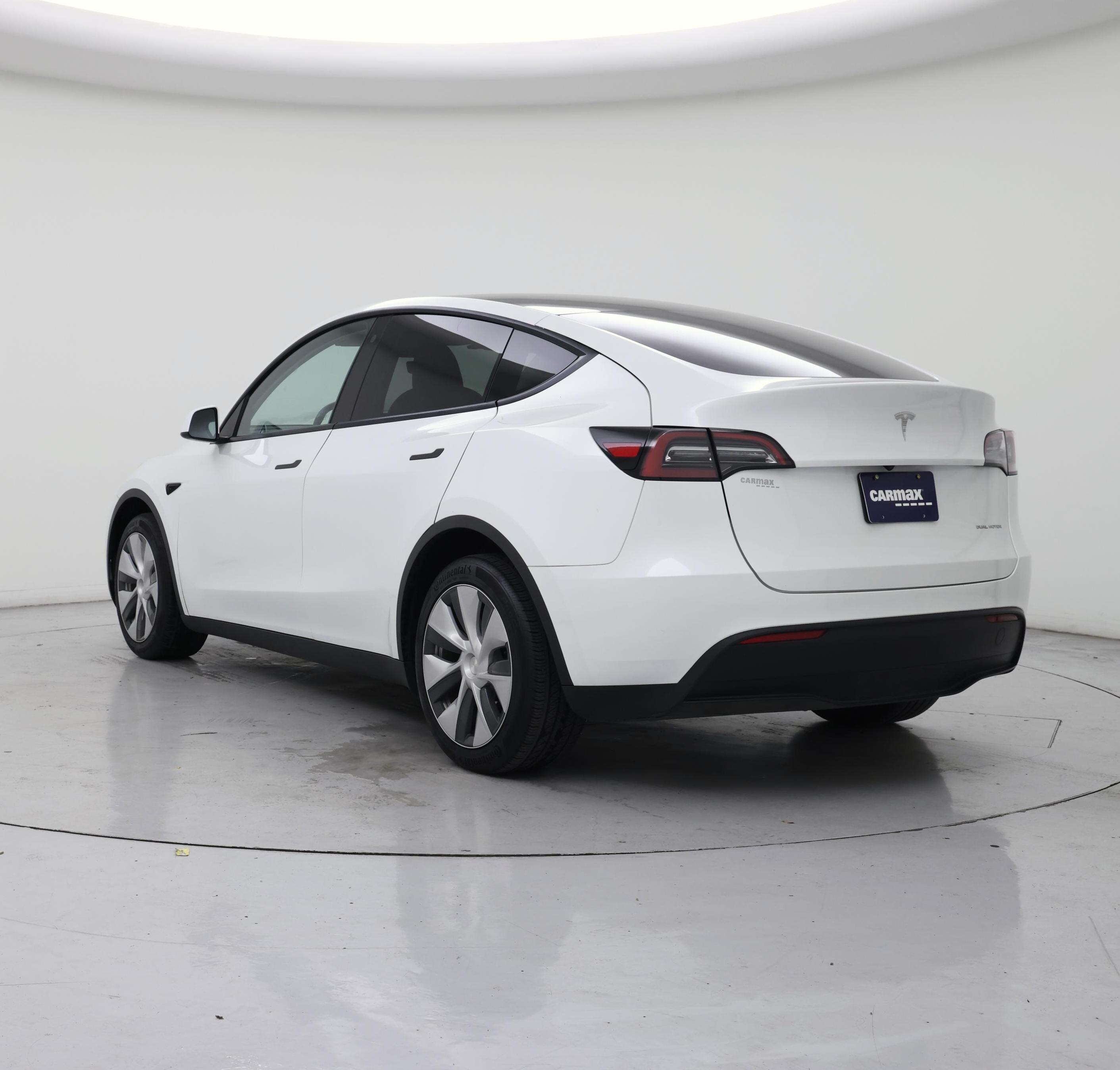 Thumbnail: 2023 Tesla Model Y - 2
