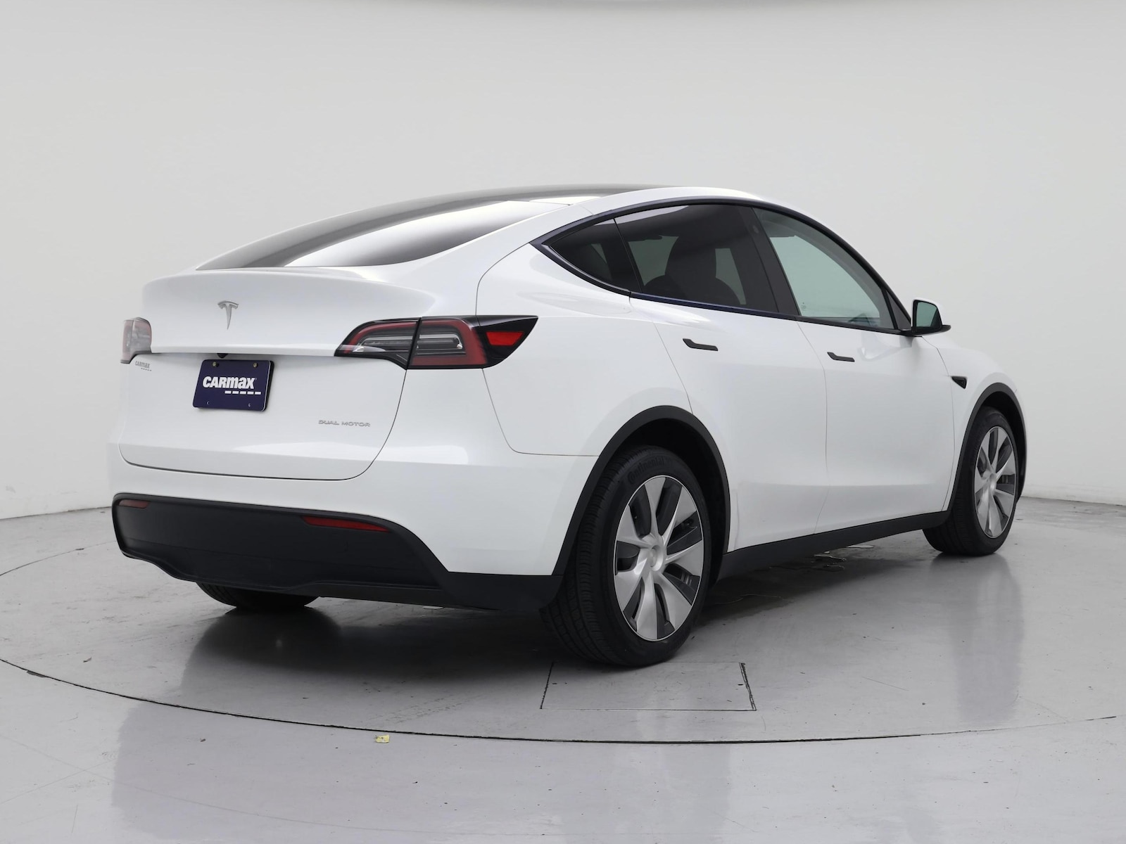 2023 Tesla Model Y Long Range - Photo 9