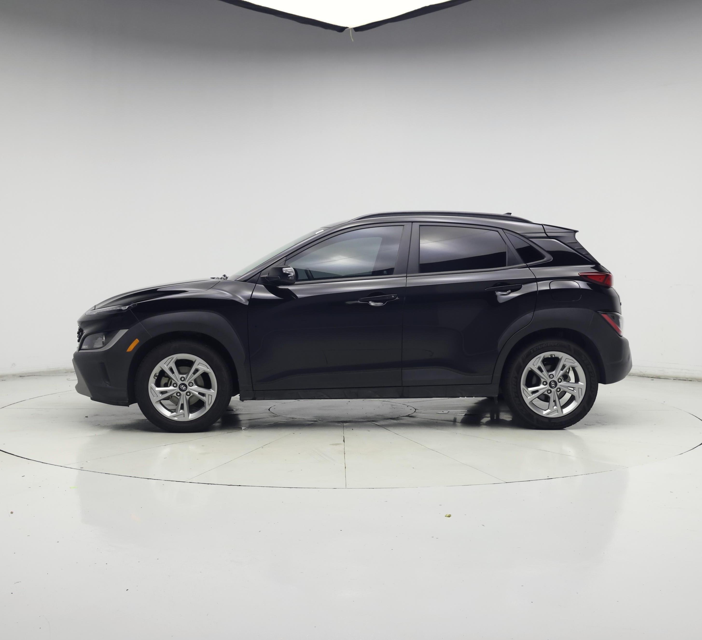 Thumbnail: 2023 Hyundai Kona - 3