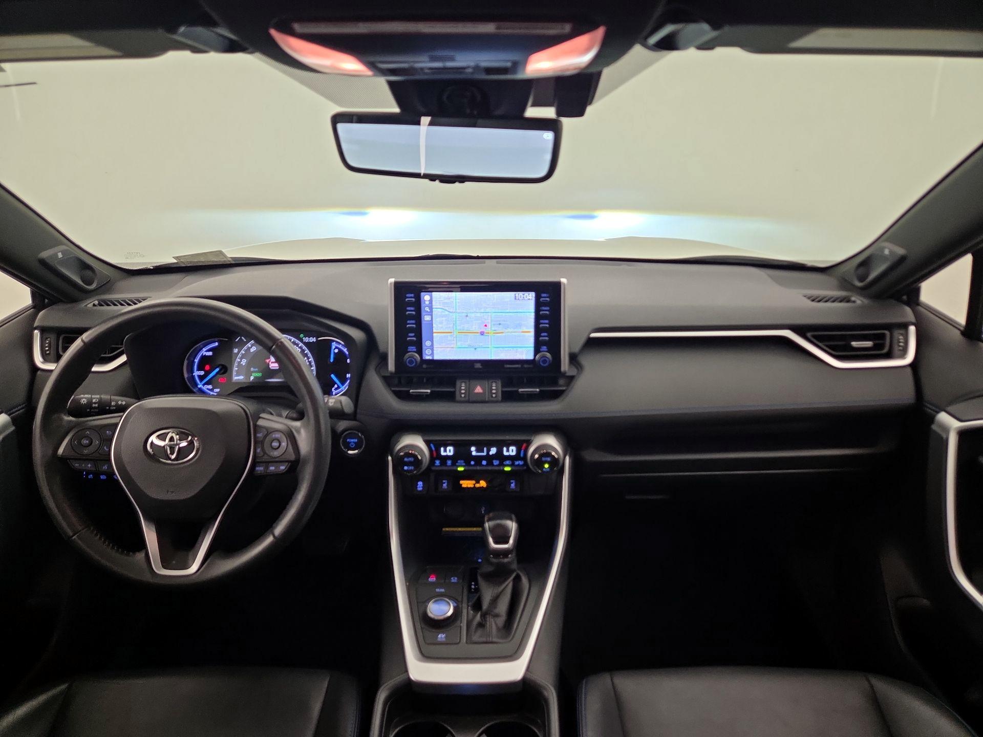 Thumbnail: 2020 Toyota RAV4 - 9