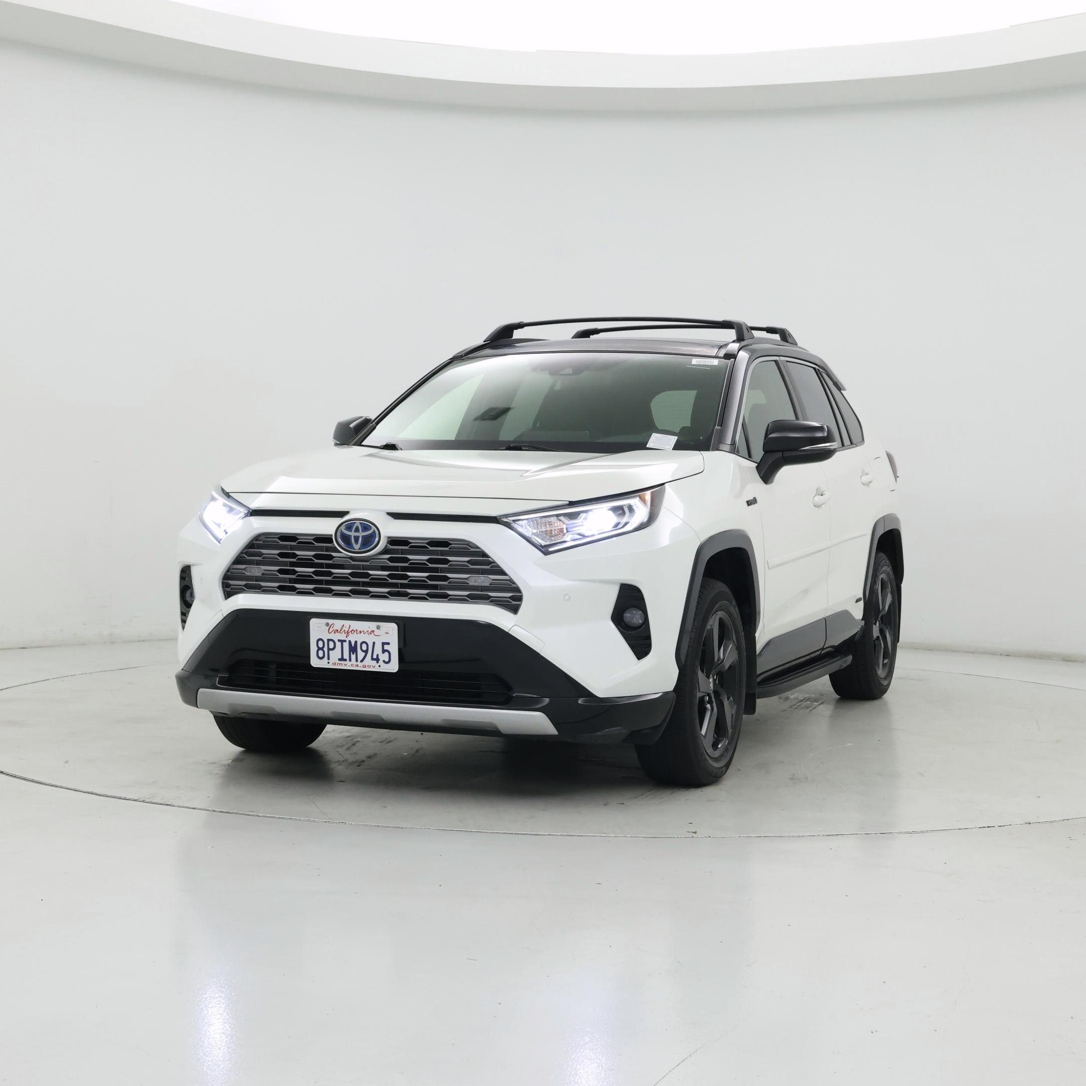 Thumbnail: 2020 Toyota RAV4 - 4