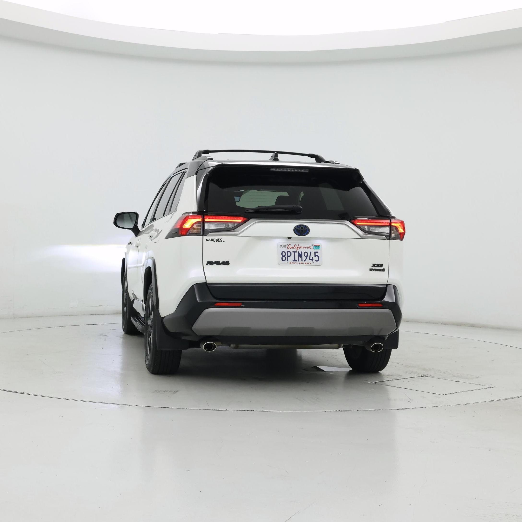 Thumbnail: 2020 Toyota RAV4 - 6