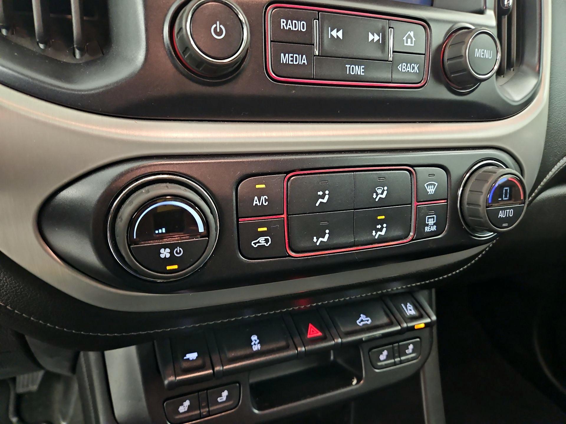Thumbnail: 2016 GMC Canyon - 15