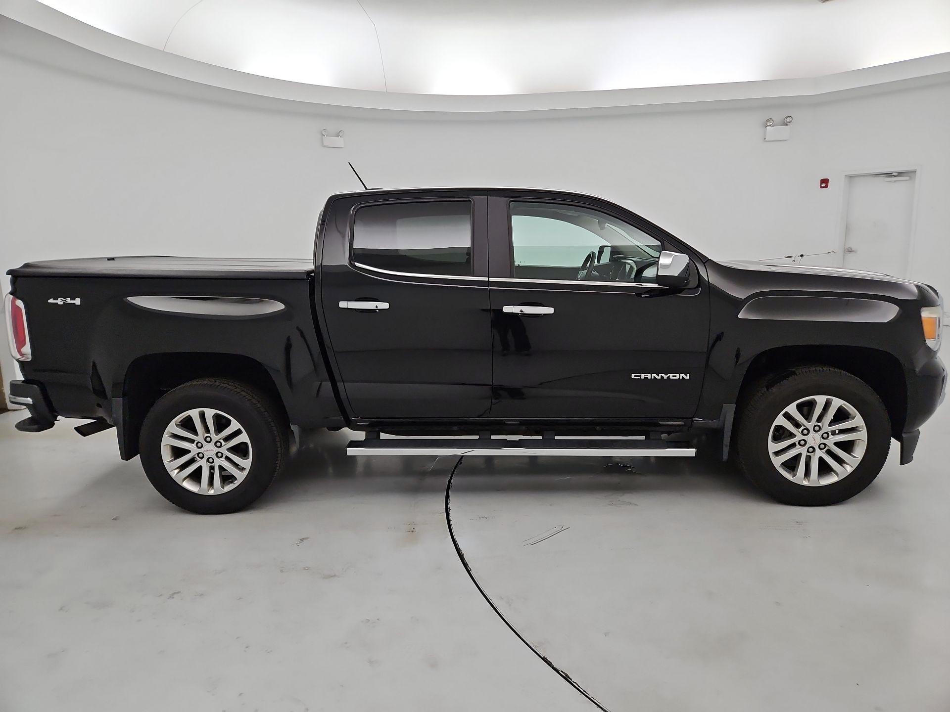 Thumbnail: 2016 GMC Canyon - 4