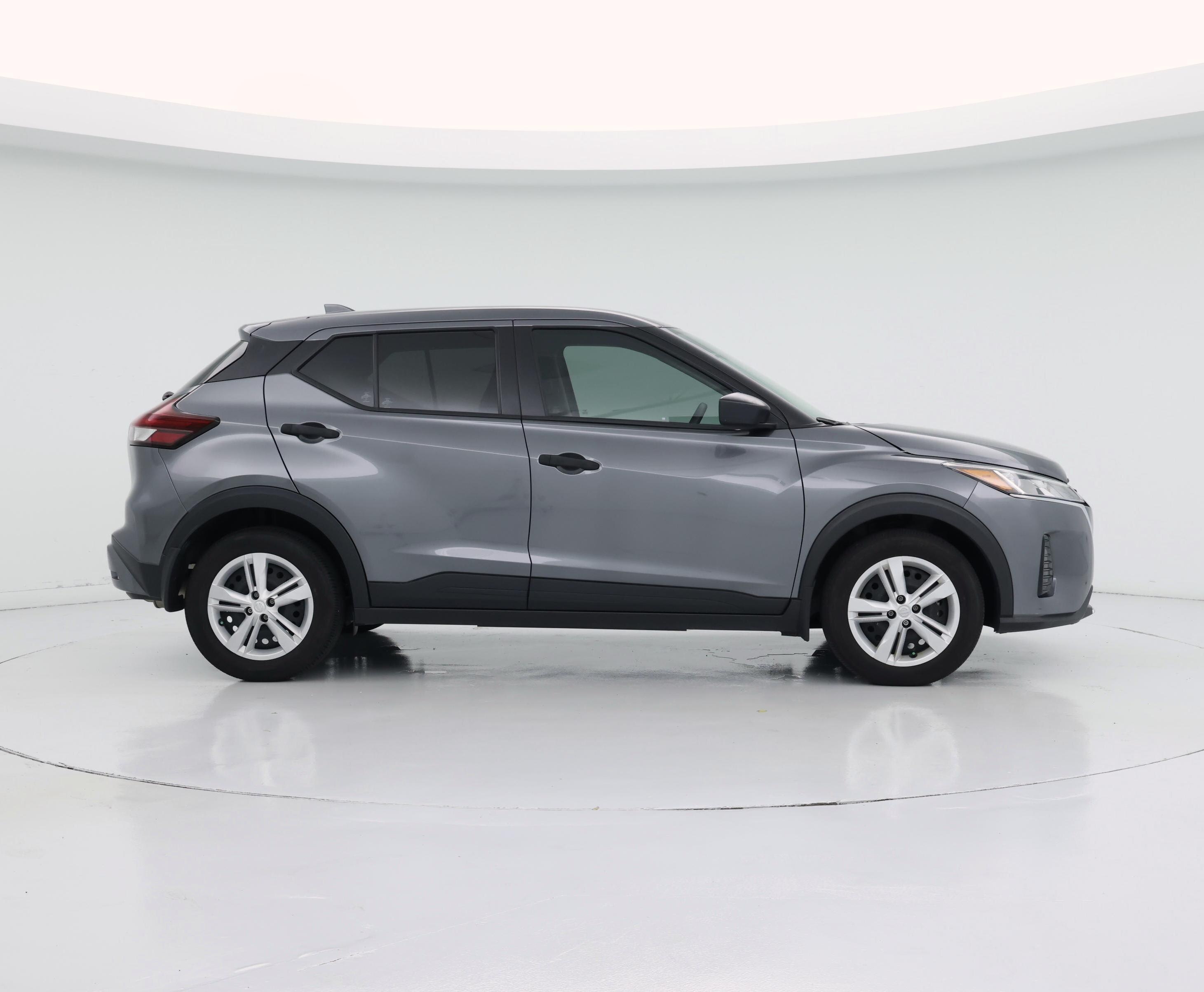 Thumbnail: 2024 Nissan Kicks - 7