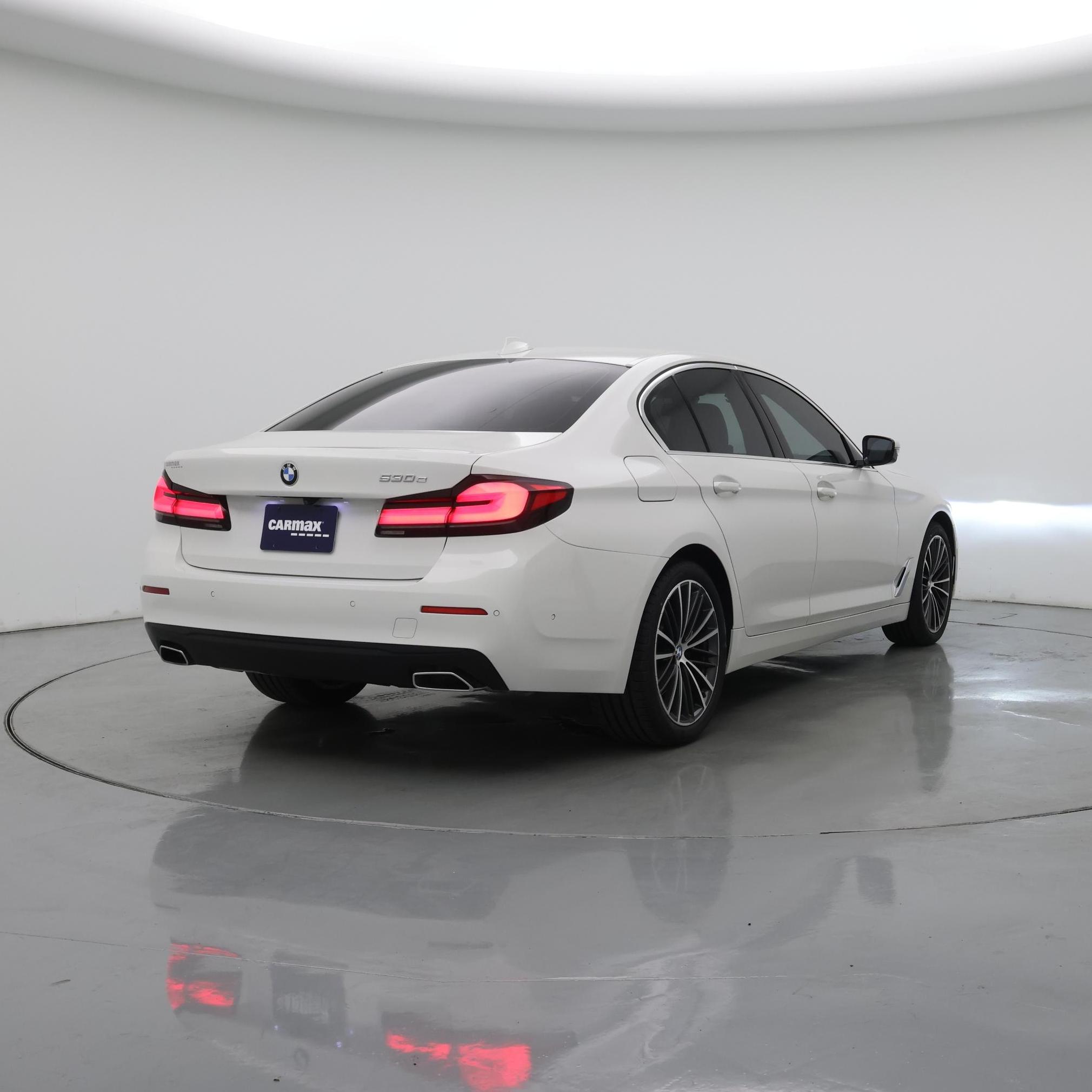 Thumbnail: 2021 BMW 5 Series - 8