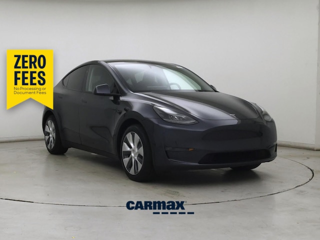 Gray 2024 Tesla Model Y Long Range AWD SUV / Crossover All-Wheel Drive Automatic