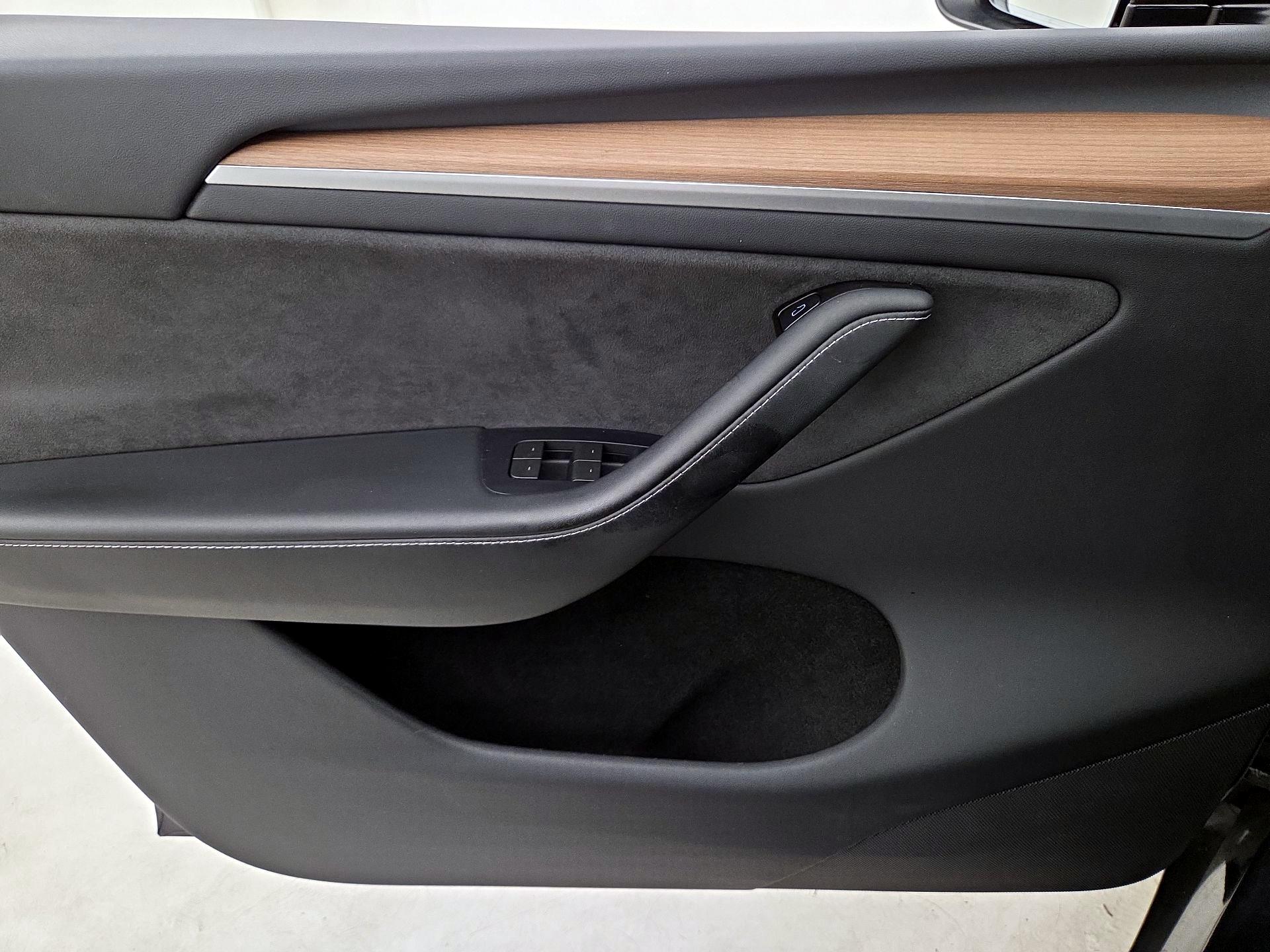 Thumbnail: 2024 Tesla Model Y - 12
