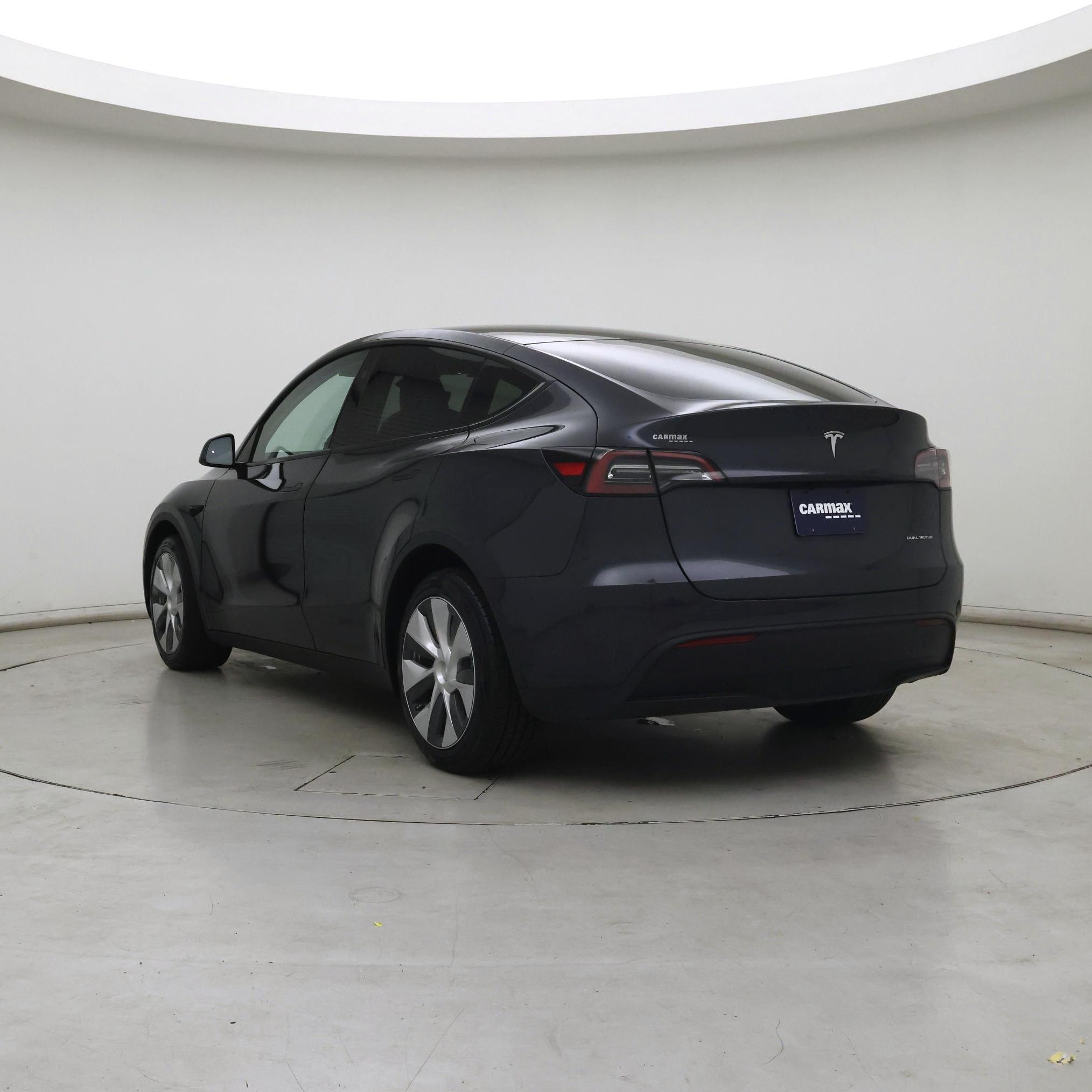 Thumbnail: 2024 Tesla Model Y - 2