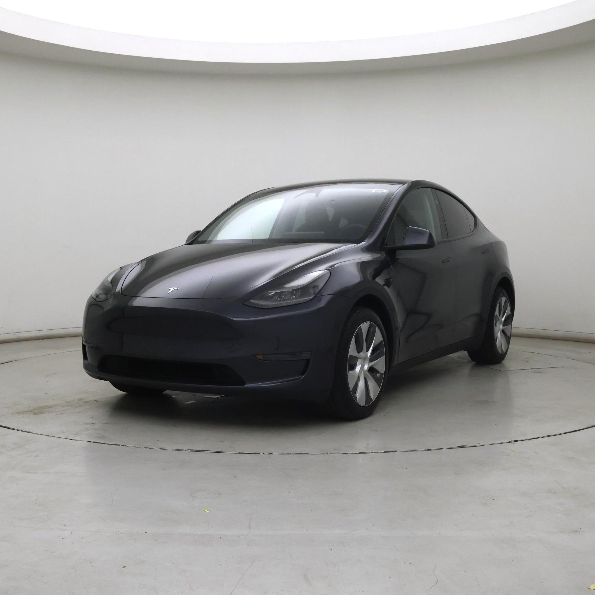 Thumbnail: 2024 Tesla Model Y - 4