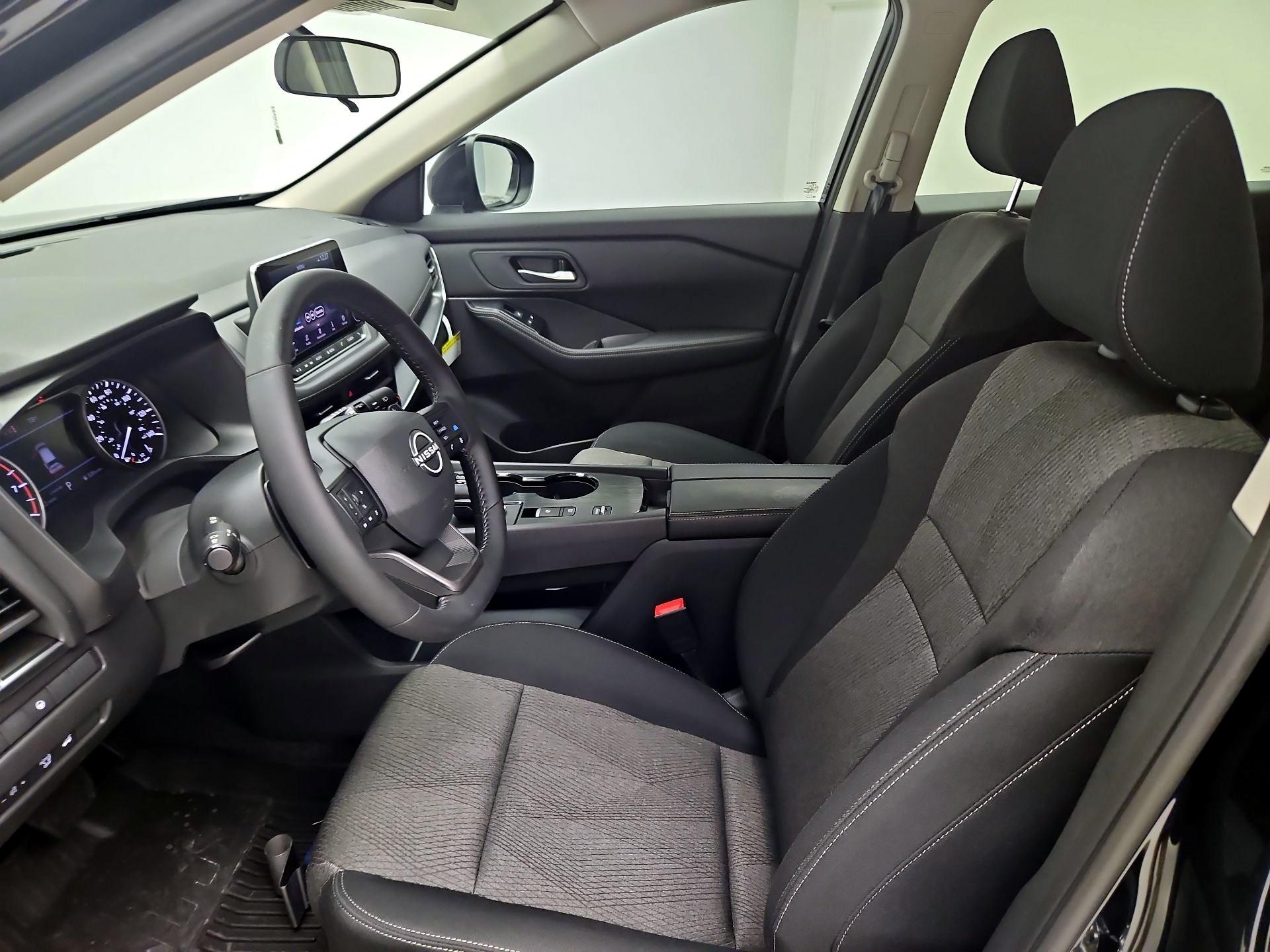 Thumbnail: 2026 Nissan Rogue - 11