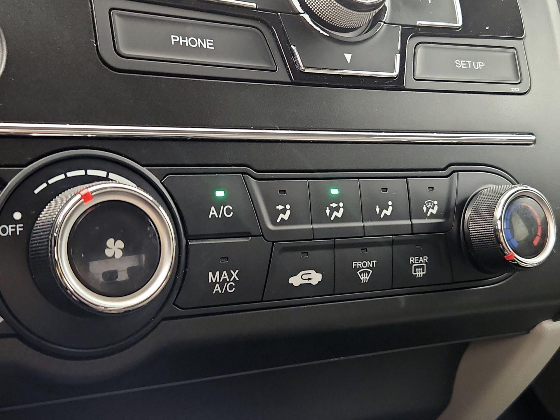 Thumbnail: 2014 Honda Civic - 16