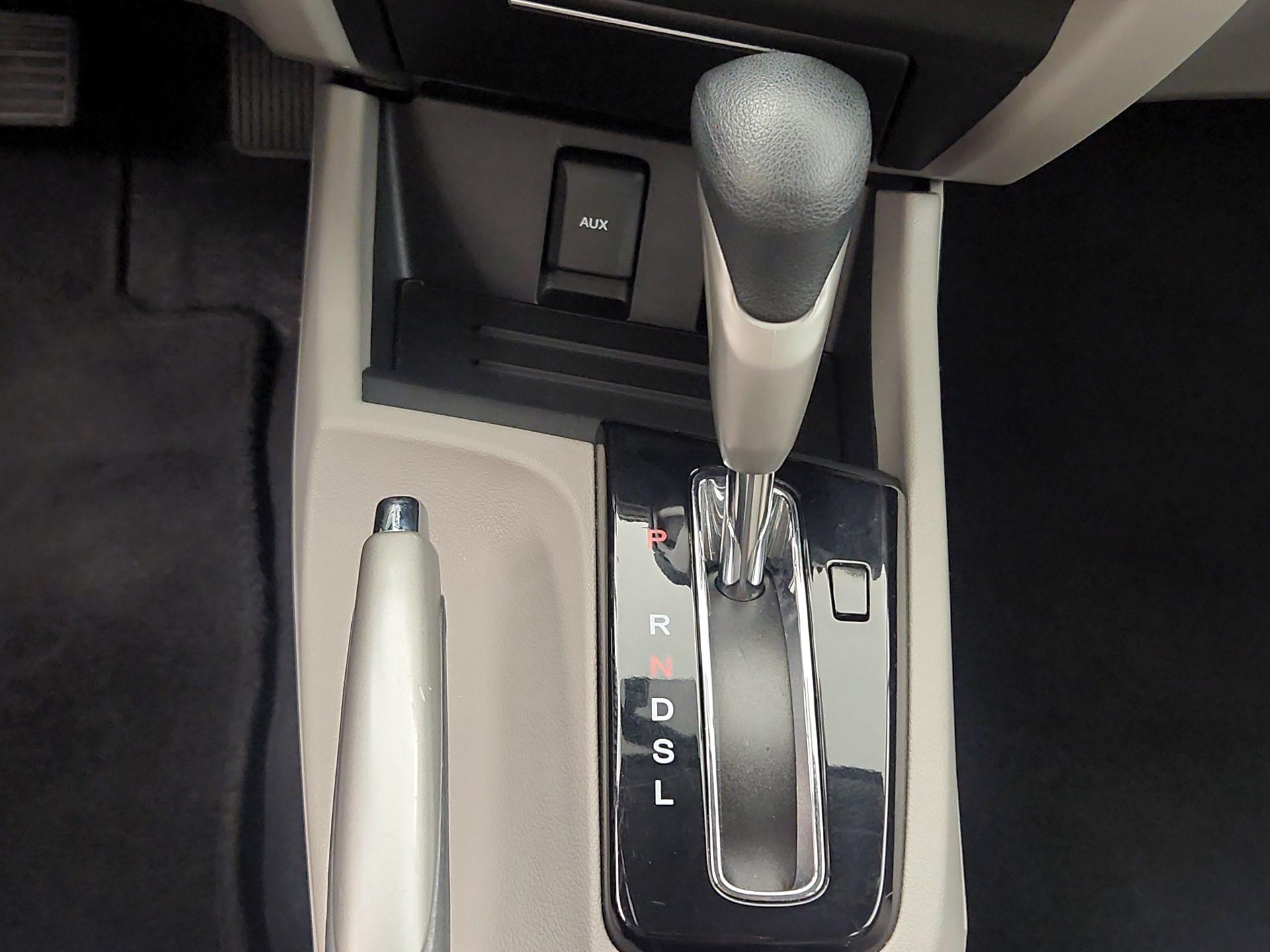 Thumbnail: 2014 Honda Civic - 17