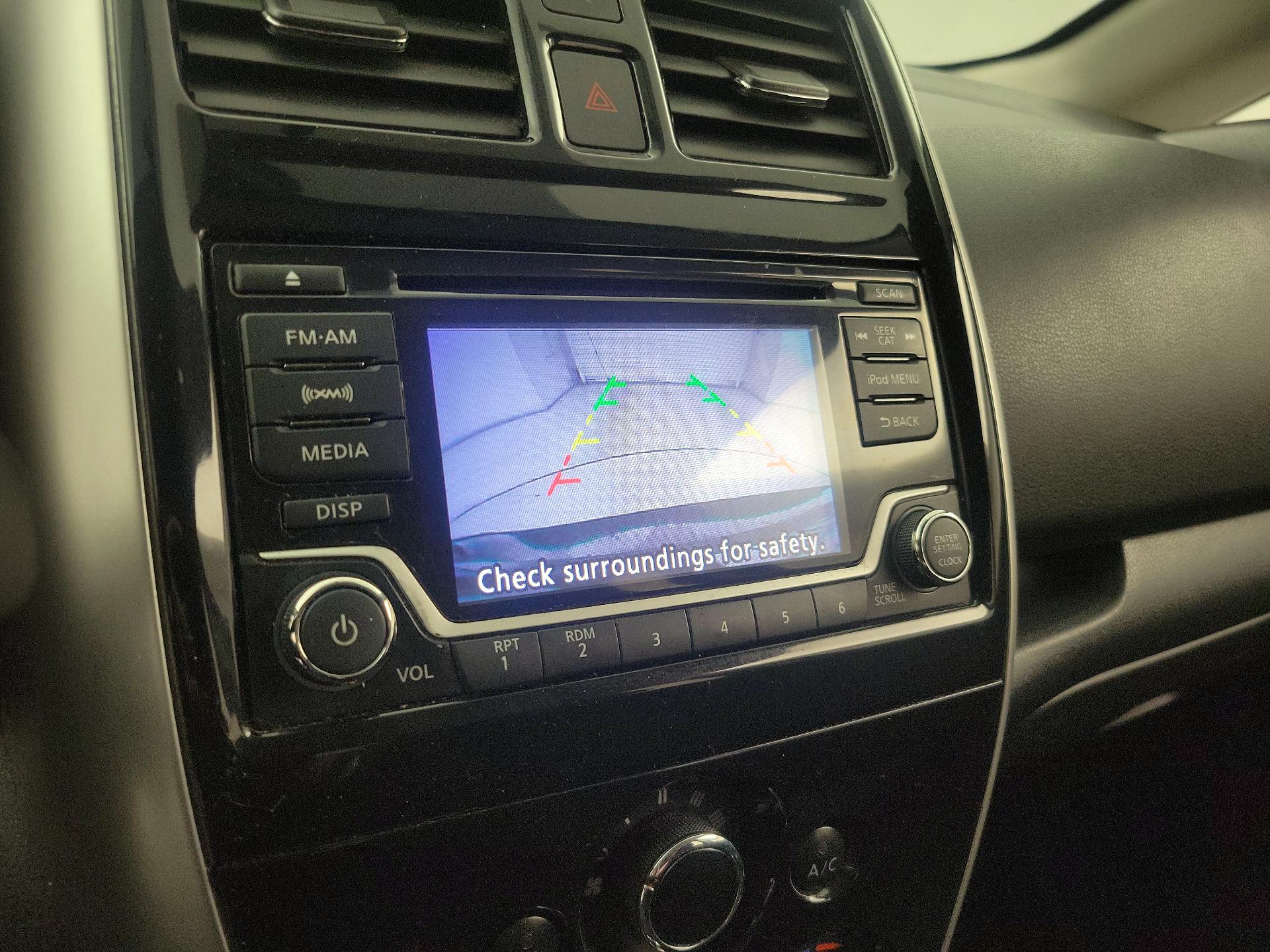 Thumbnail: 2018 Nissan Versa Note - 14