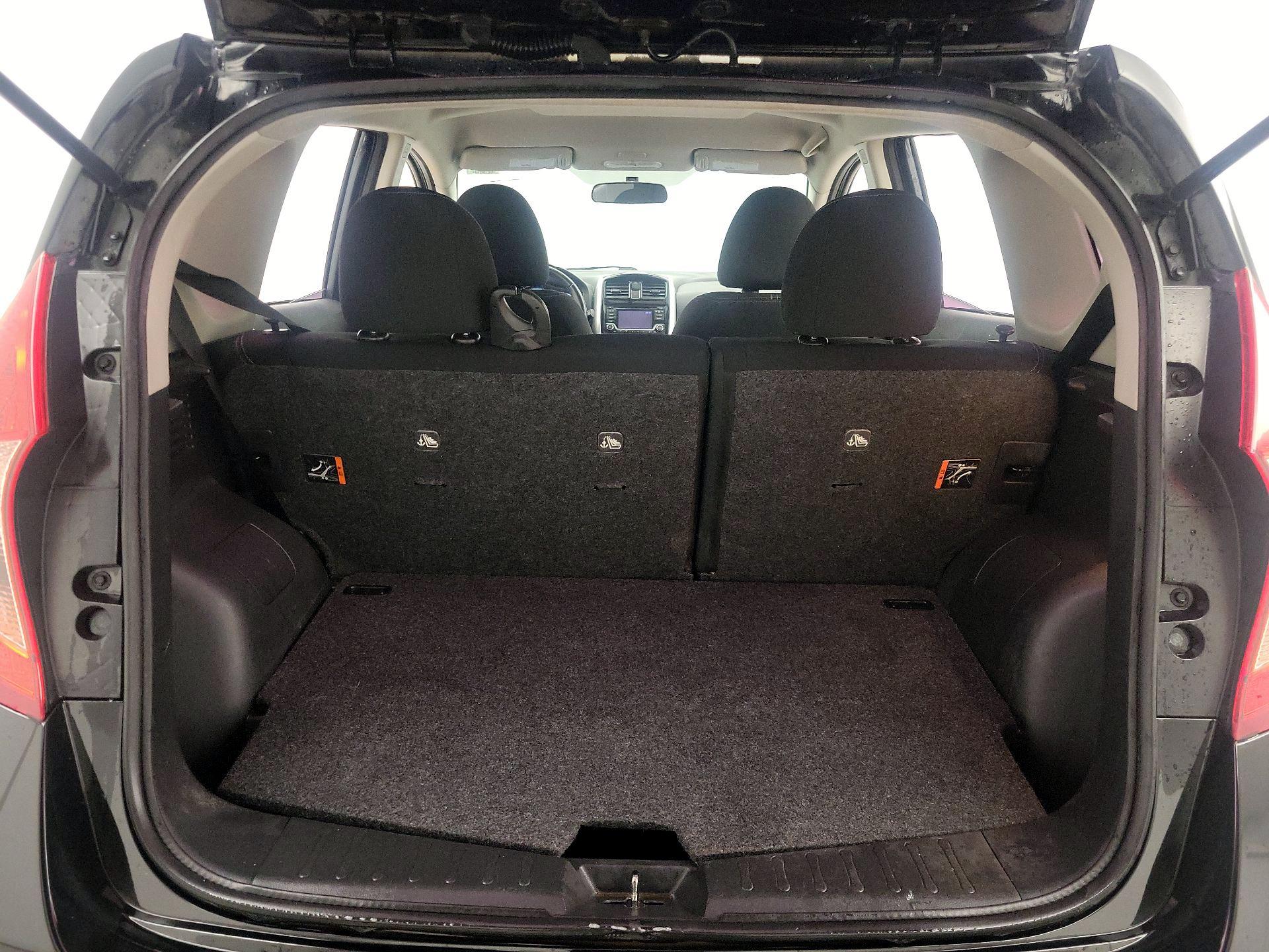 Thumbnail: 2018 Nissan Versa Note - 20