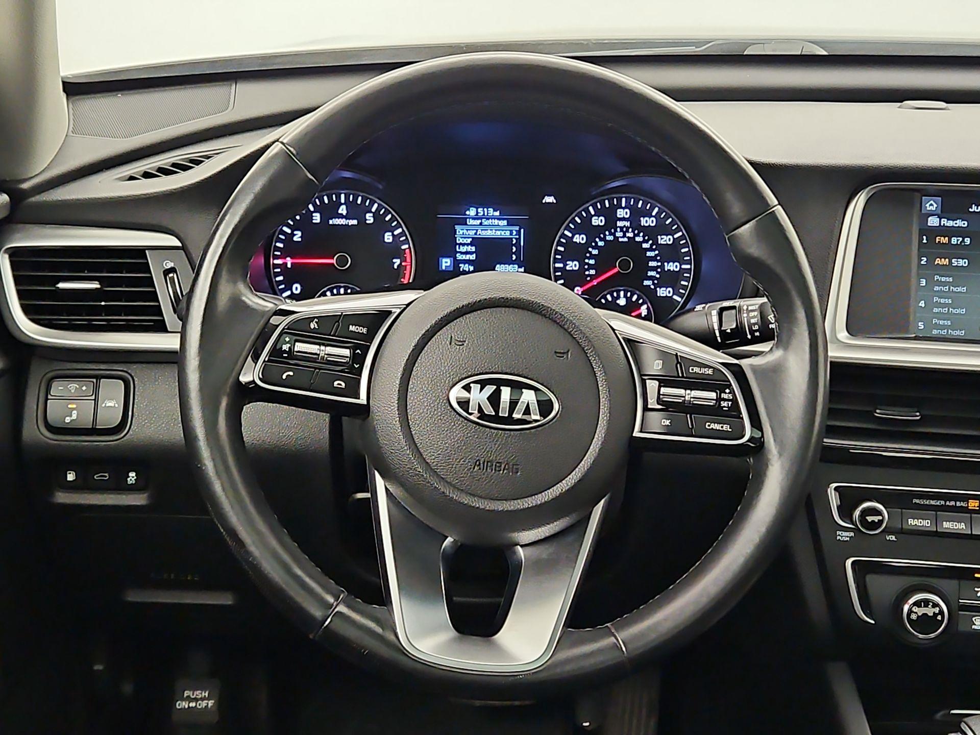 Thumbnail: 2020 Kia Optima - 10