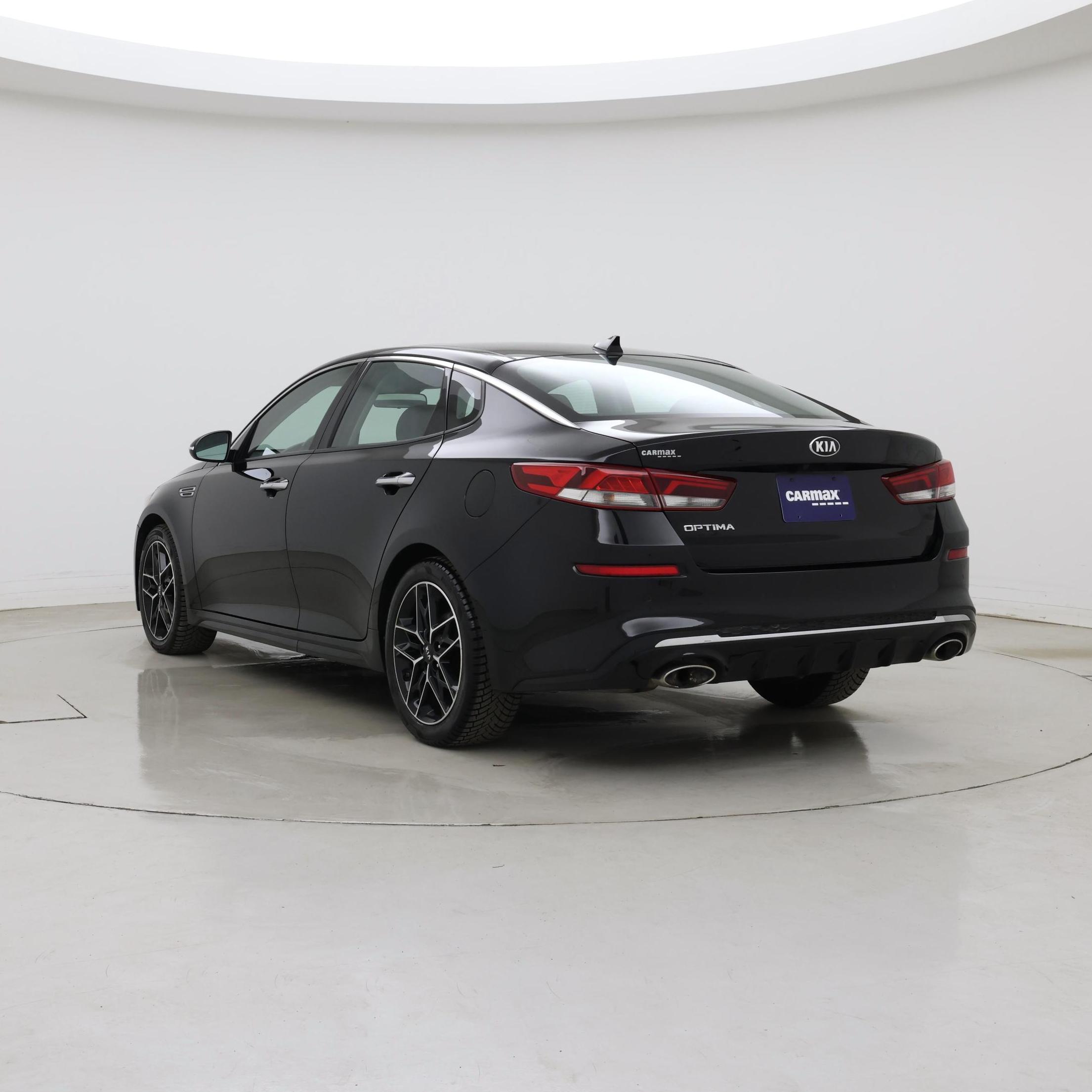 Thumbnail: 2020 Kia Optima - 2