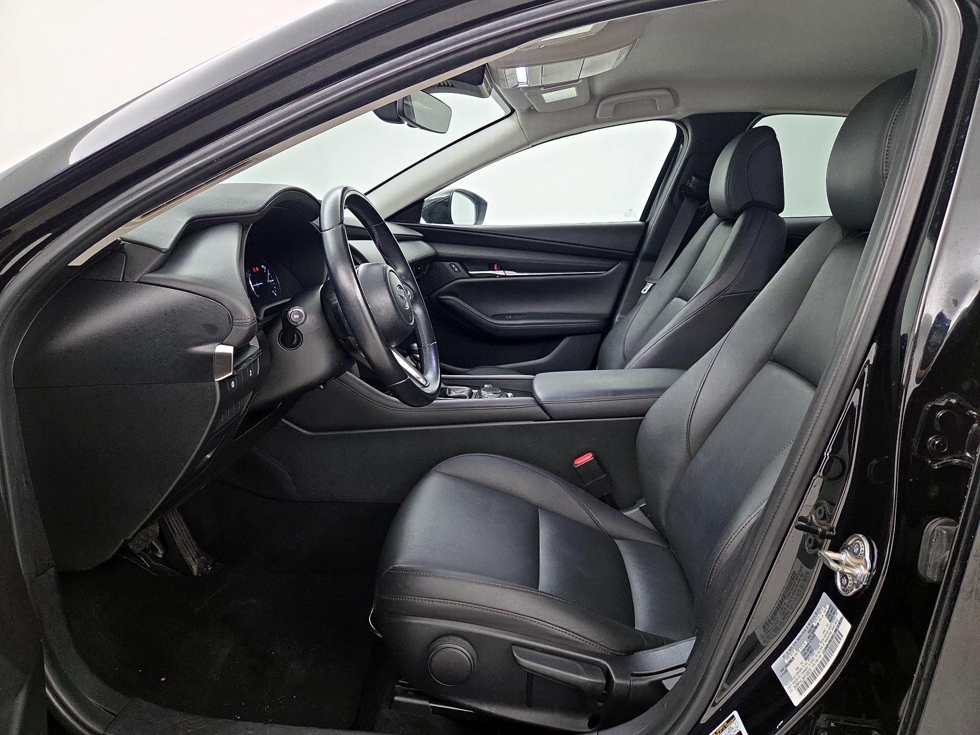 Thumbnail: 2019 Mazda Mazda3 - 11